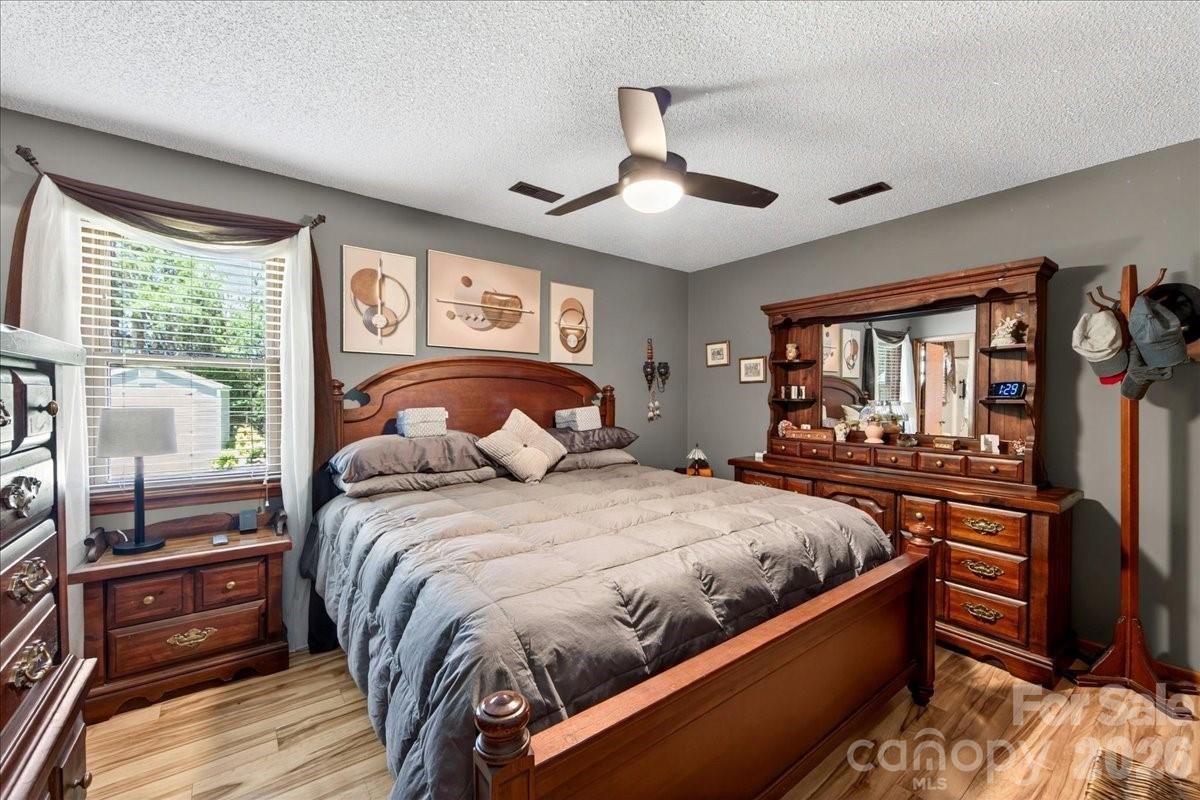 1104 Longmeadow Lane — Monroe