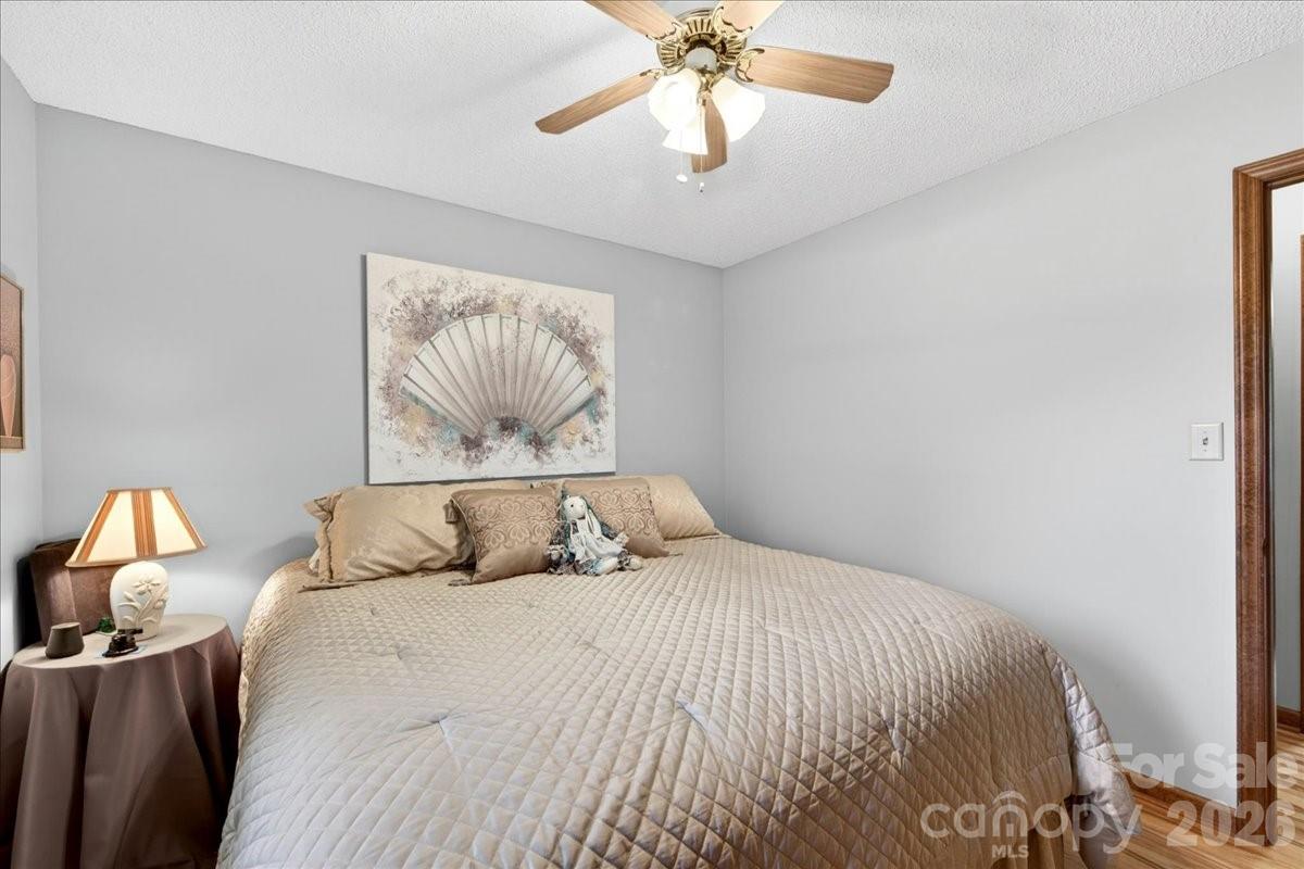 1104 Longmeadow Lane — Monroe