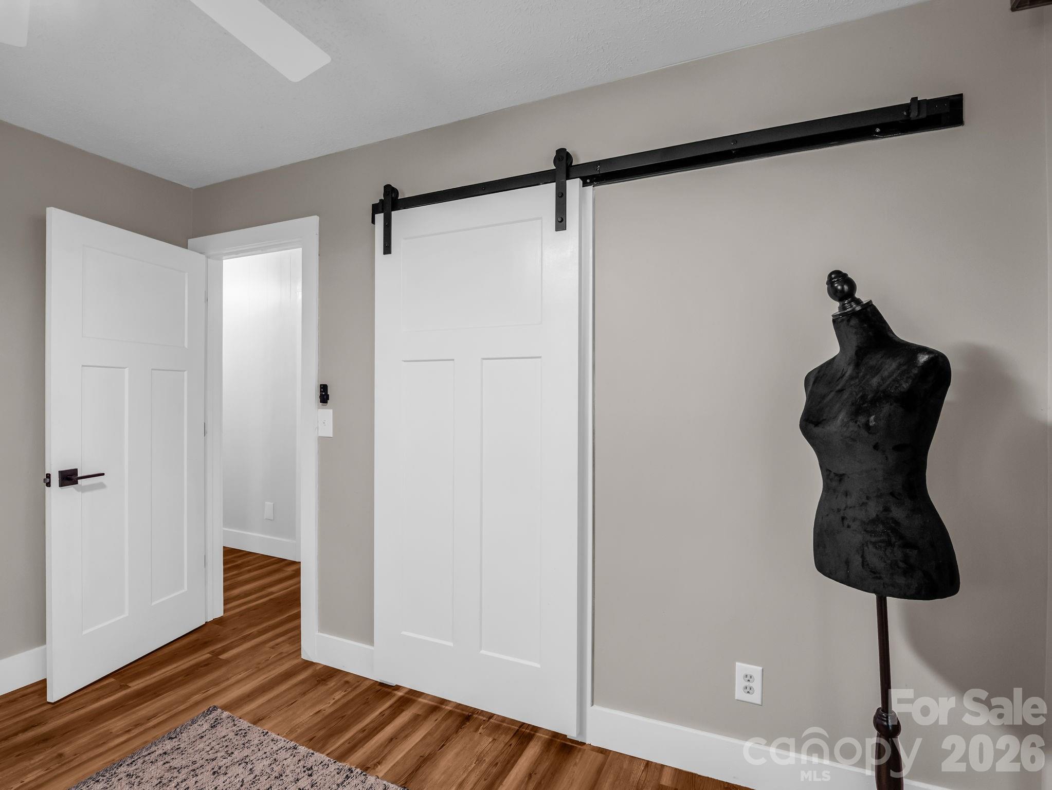 395 E Howard Street — Tryon