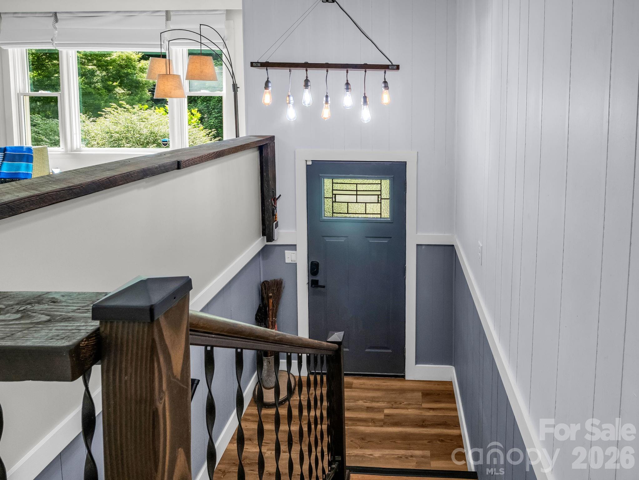 395 E Howard Street — Tryon