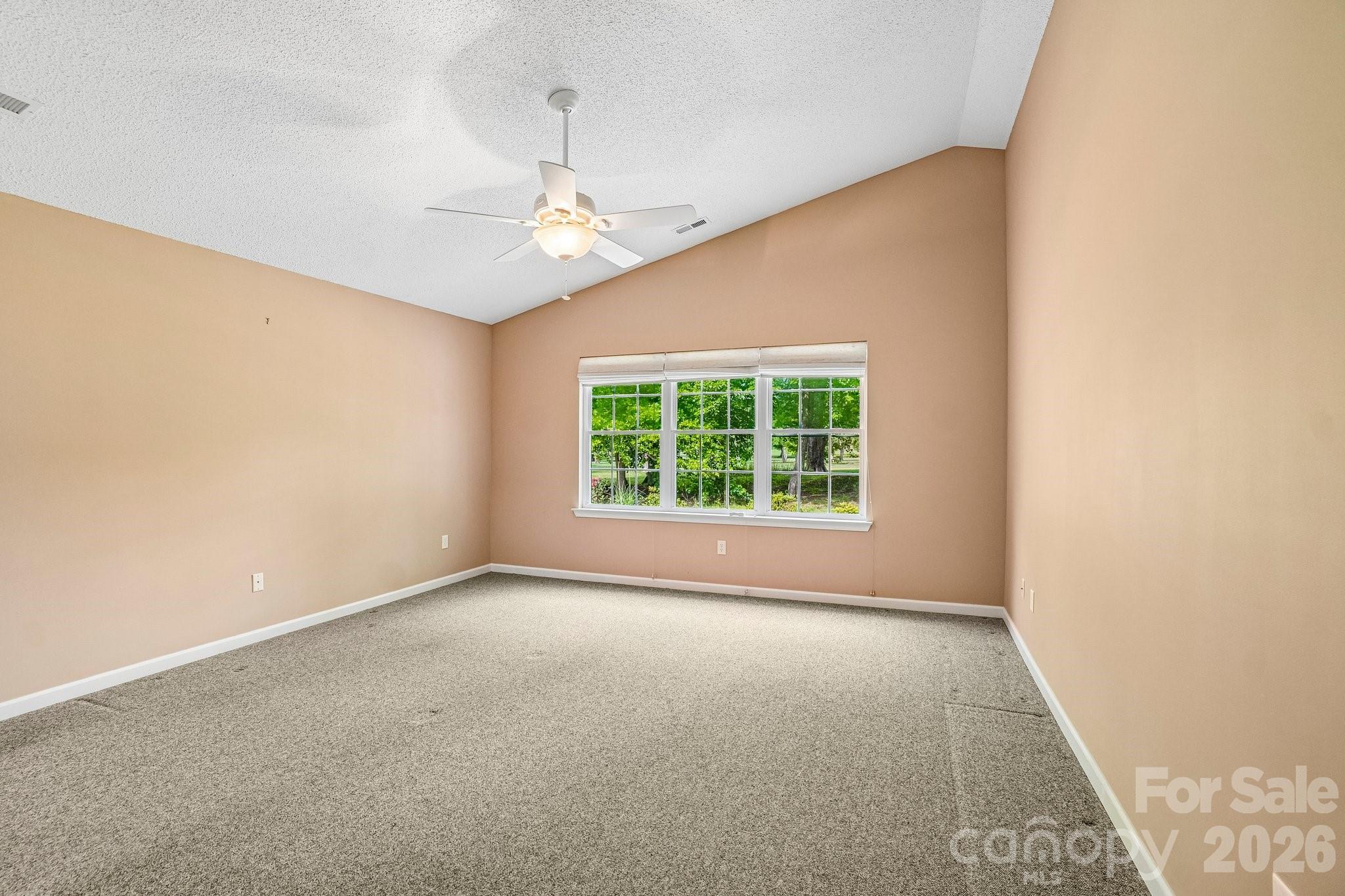 263 Fairway View Drive — Etowah