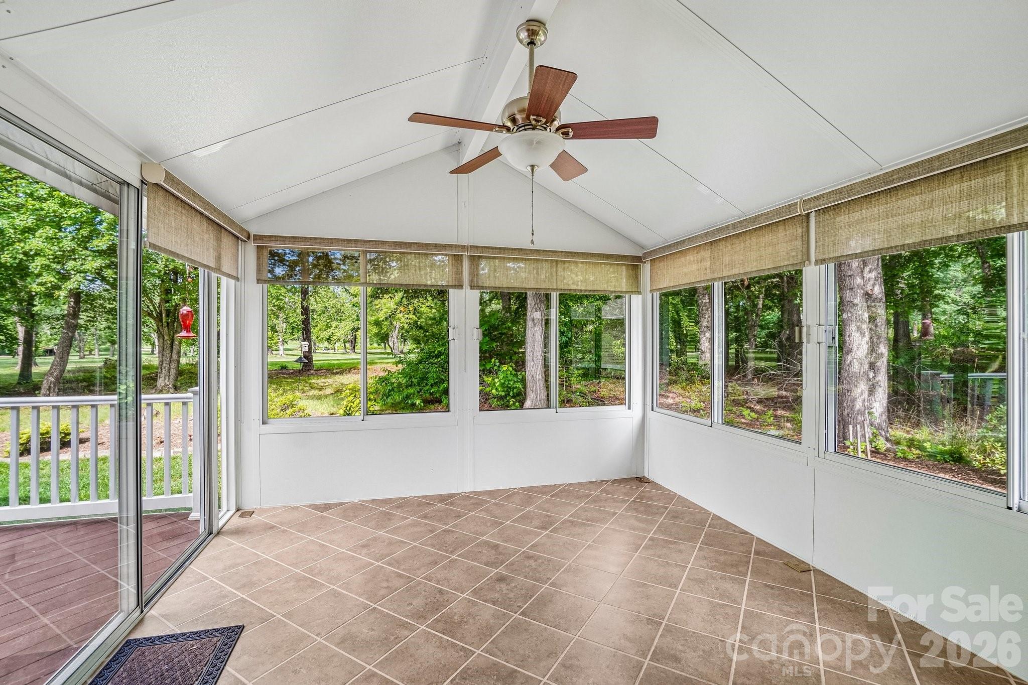 263 Fairway View Drive — Etowah