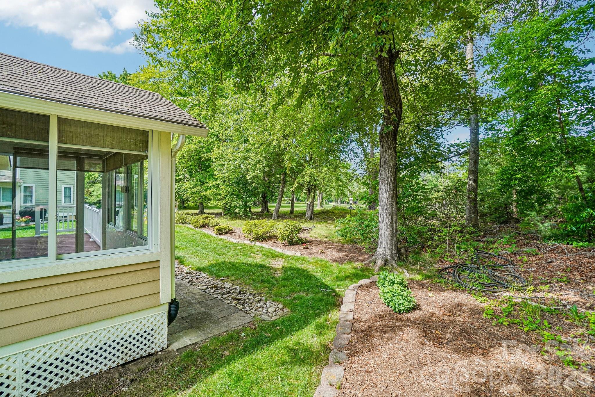 263 Fairway View Drive — Etowah