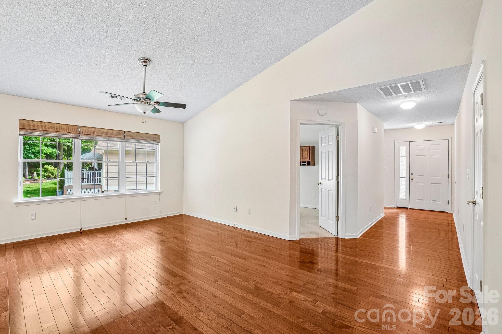 263 Fairway View Drive — Etowah