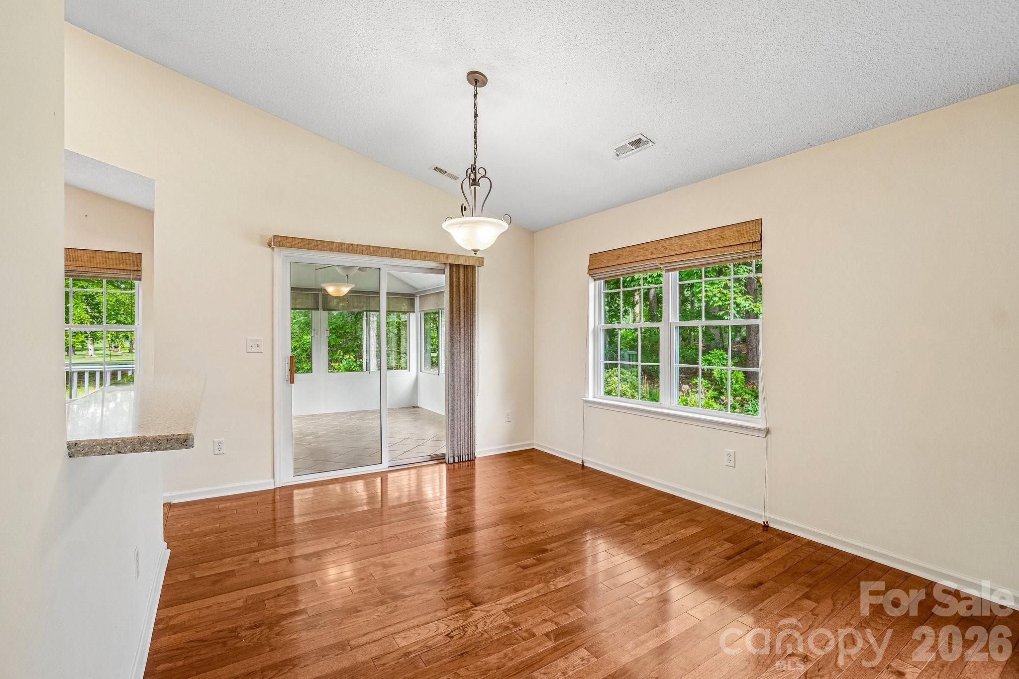 263 Fairway View Drive — Etowah