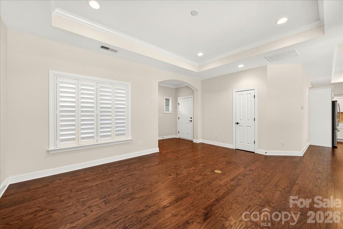 1012 Avalon Place — Matthews