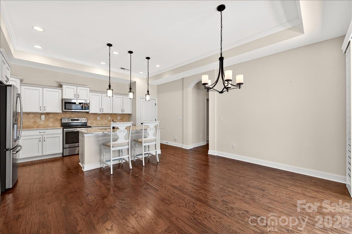1012 Avalon Place — Matthews