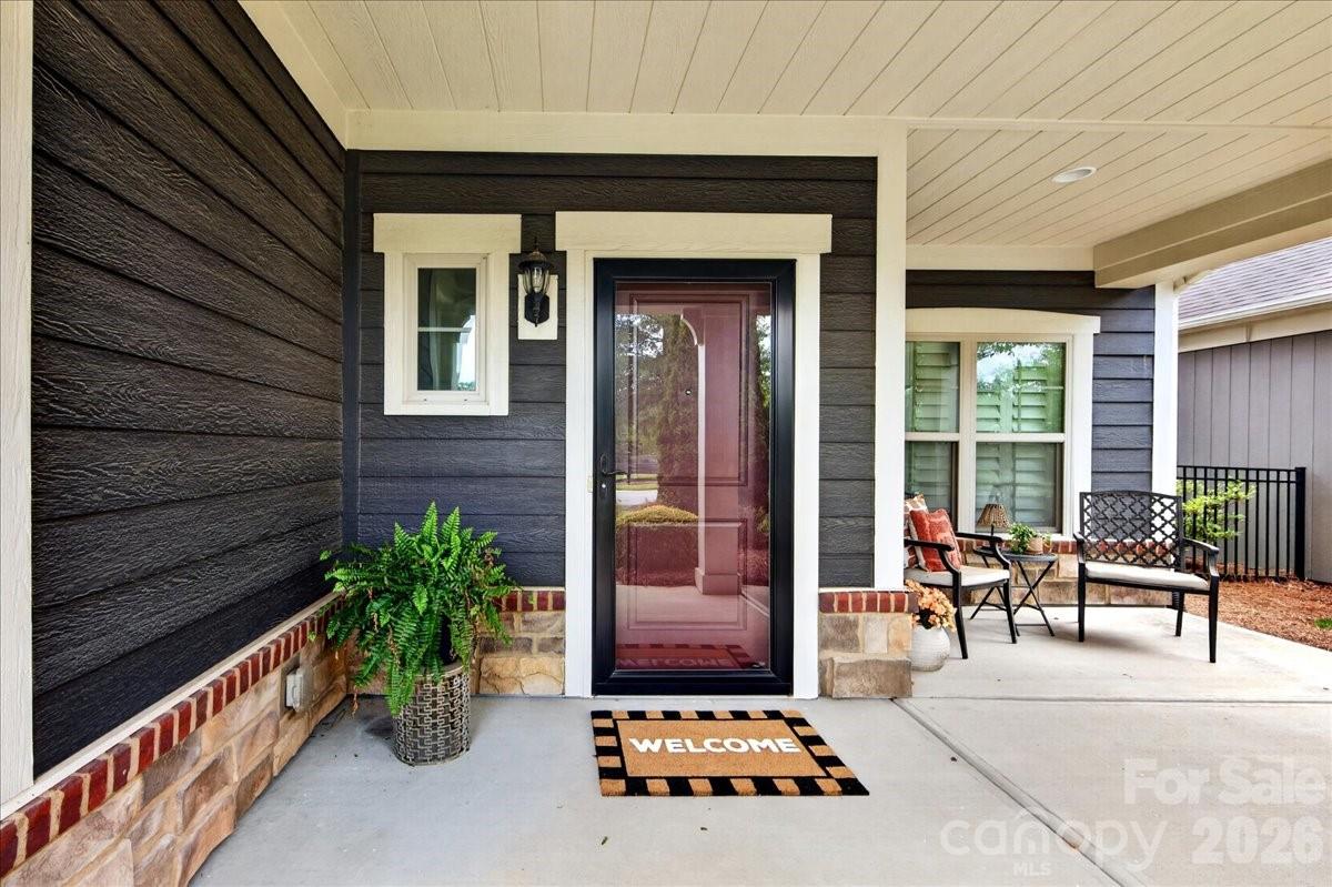 1012 Avalon Place — Matthews