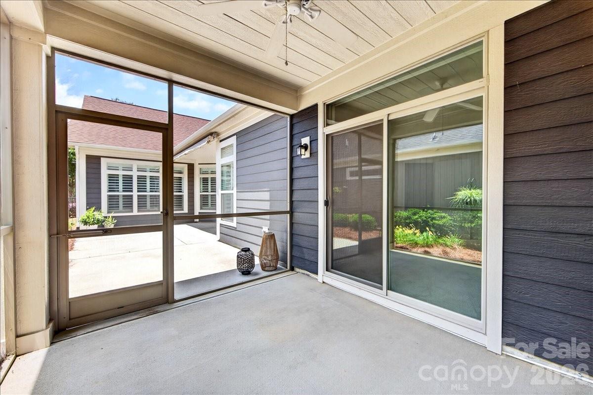 1012 Avalon Place — Matthews