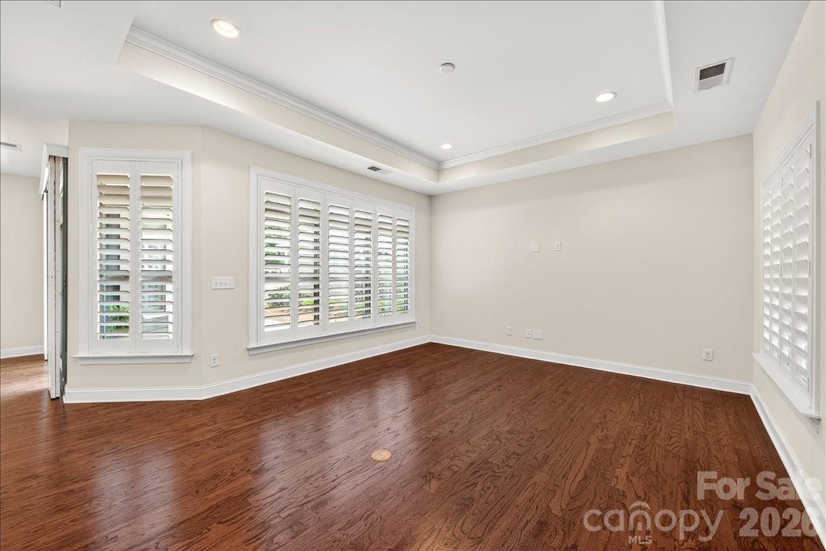 1012 Avalon Place — Matthews