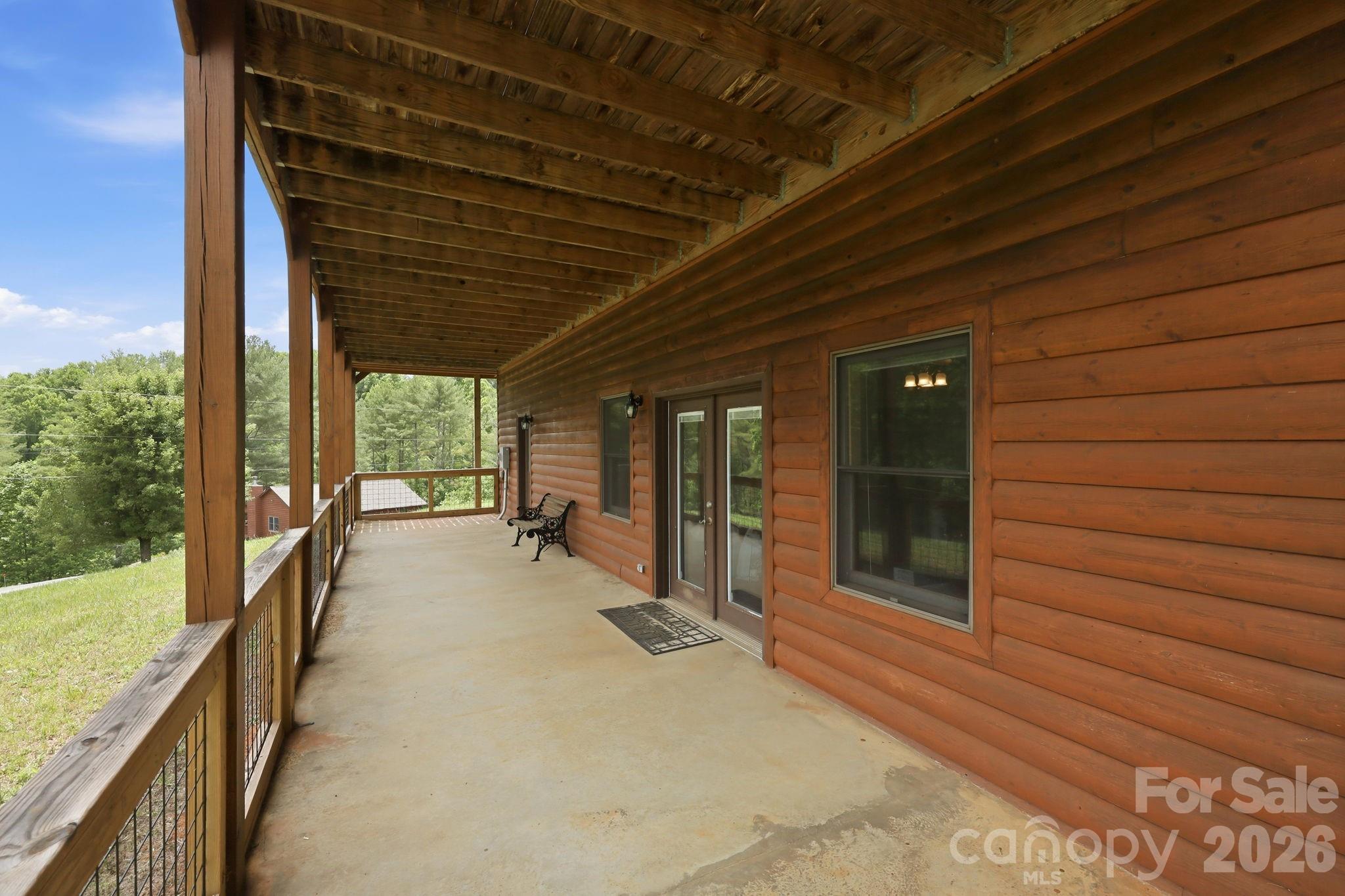 168 Barefoot Cove — Burnsville