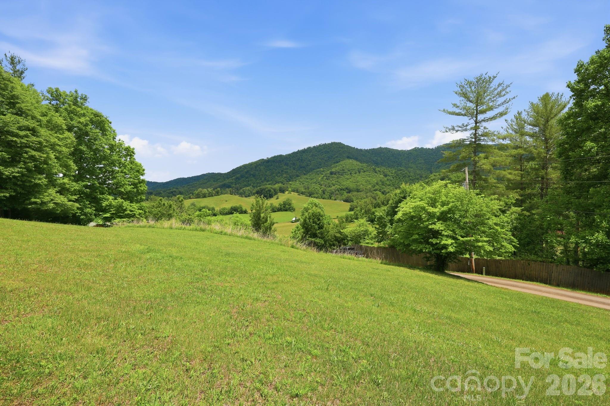168 Barefoot Cove — Burnsville