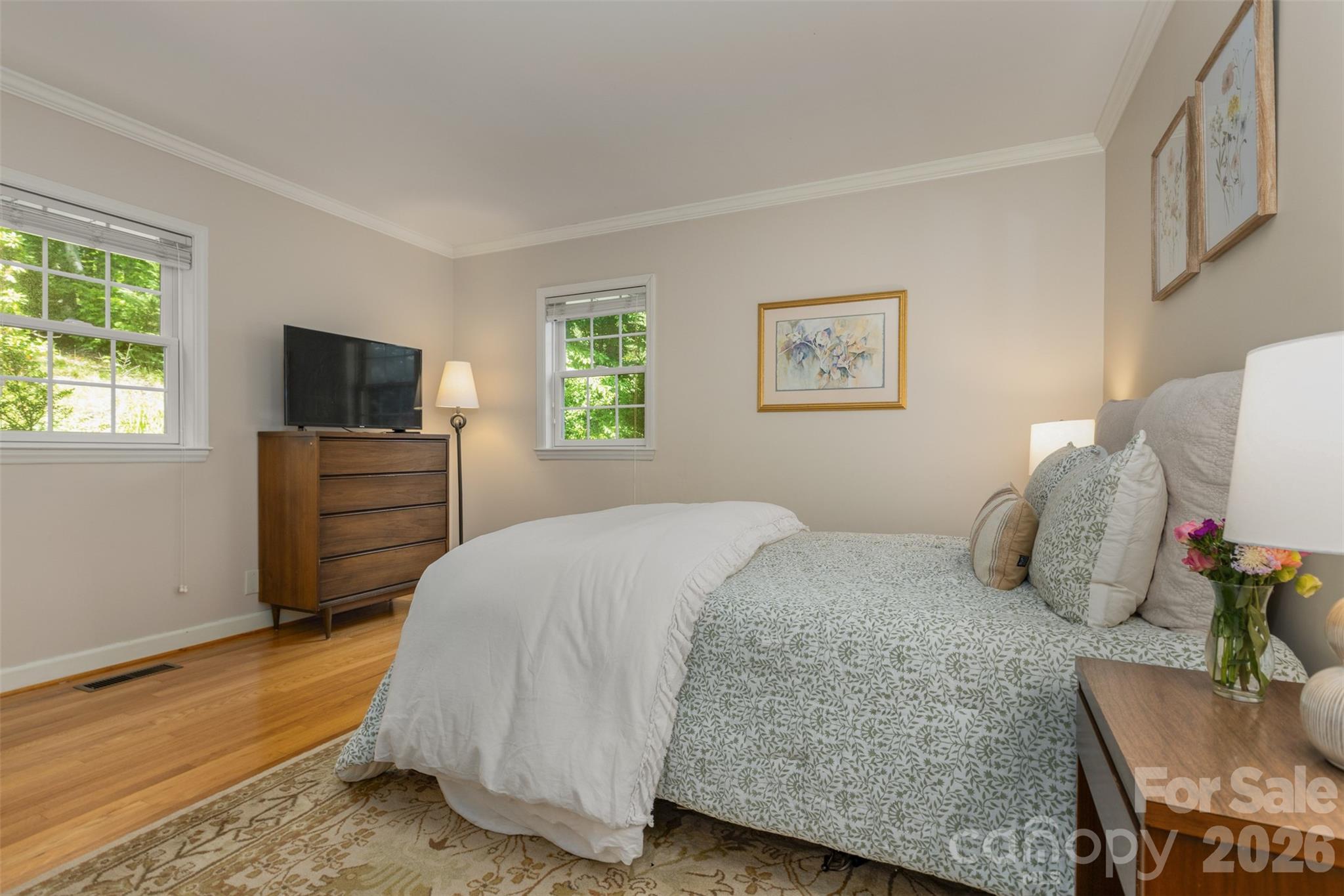 425 Sondley Woods Place — Asheville