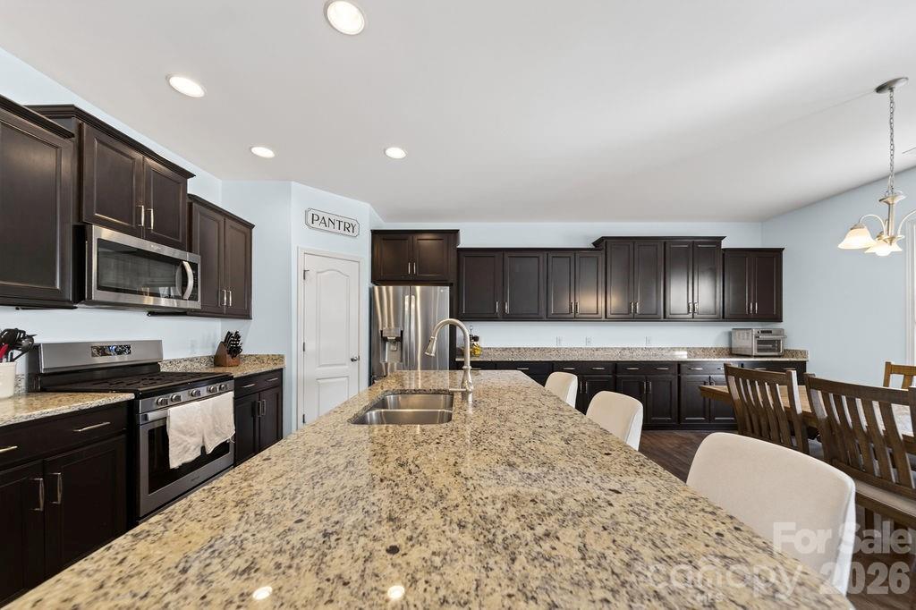 11033 Crane Creek Drive — Charlotte