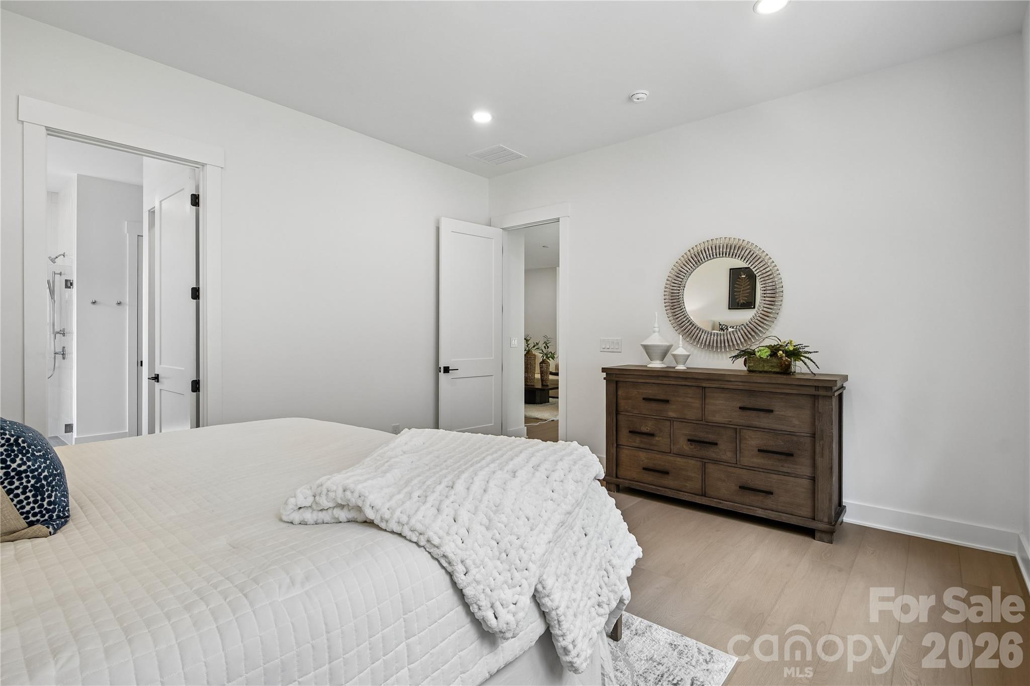 4213 Pinekirk Drive — Charlotte
