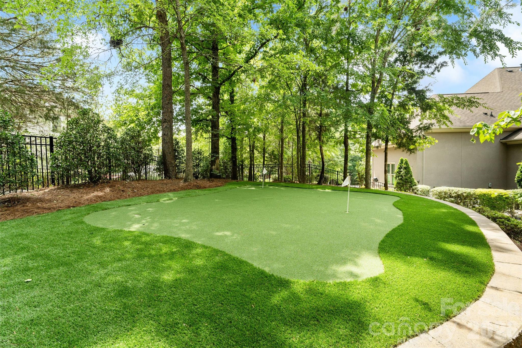 653 Bannerman Lane — Fort Mill