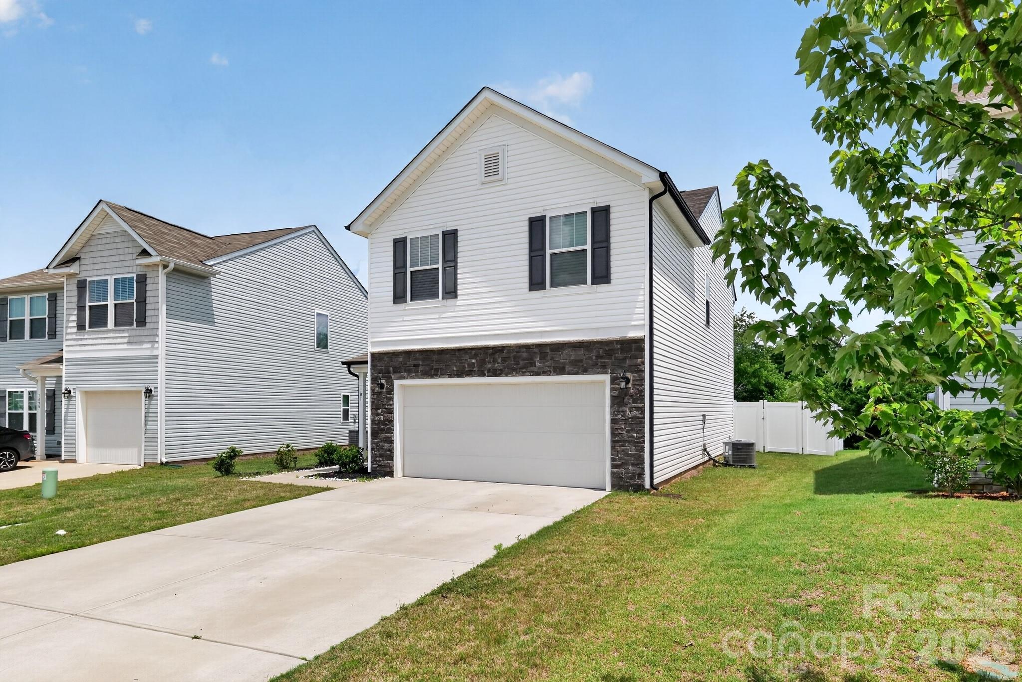 1101 Freeman View Drive — Albemarle