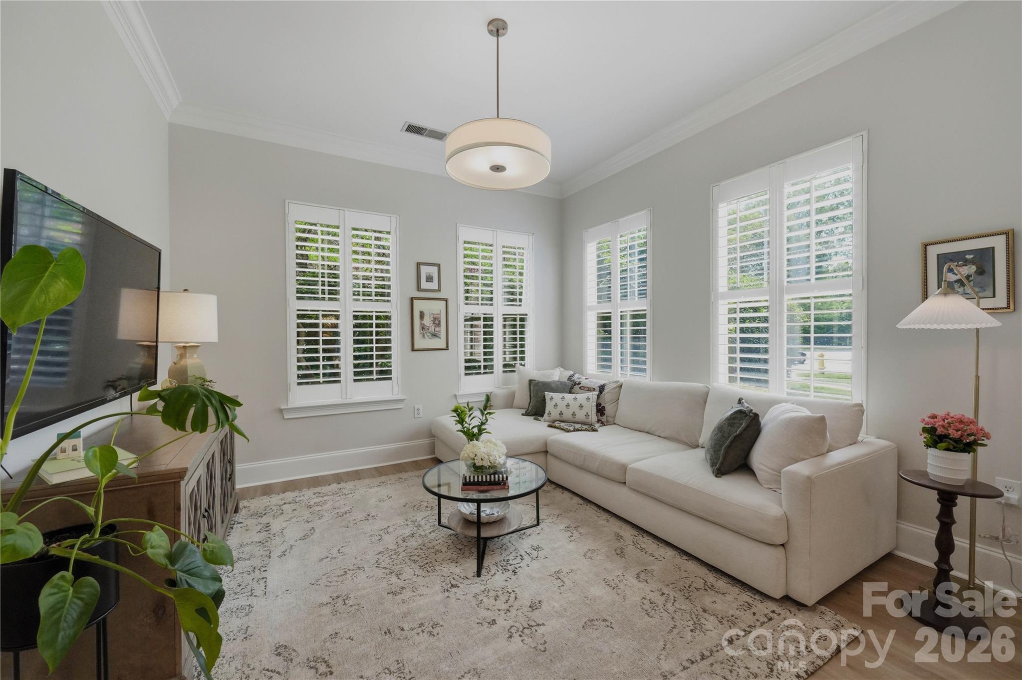 2946 Selwyn Avenue #112 — Charlotte