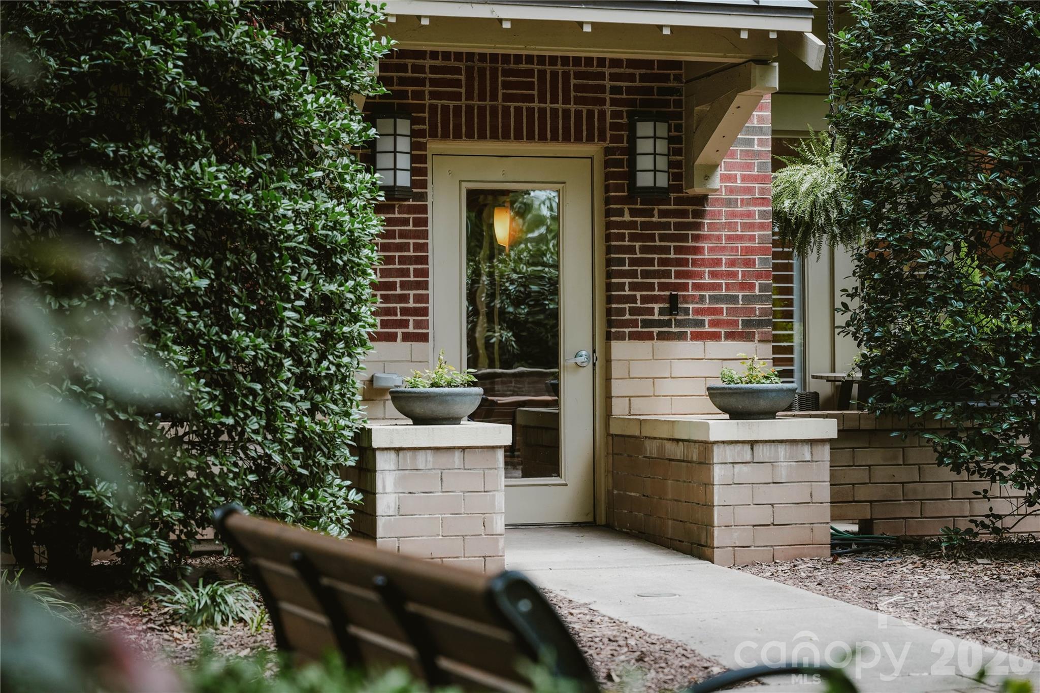 2946 Selwyn Avenue #112 — Charlotte