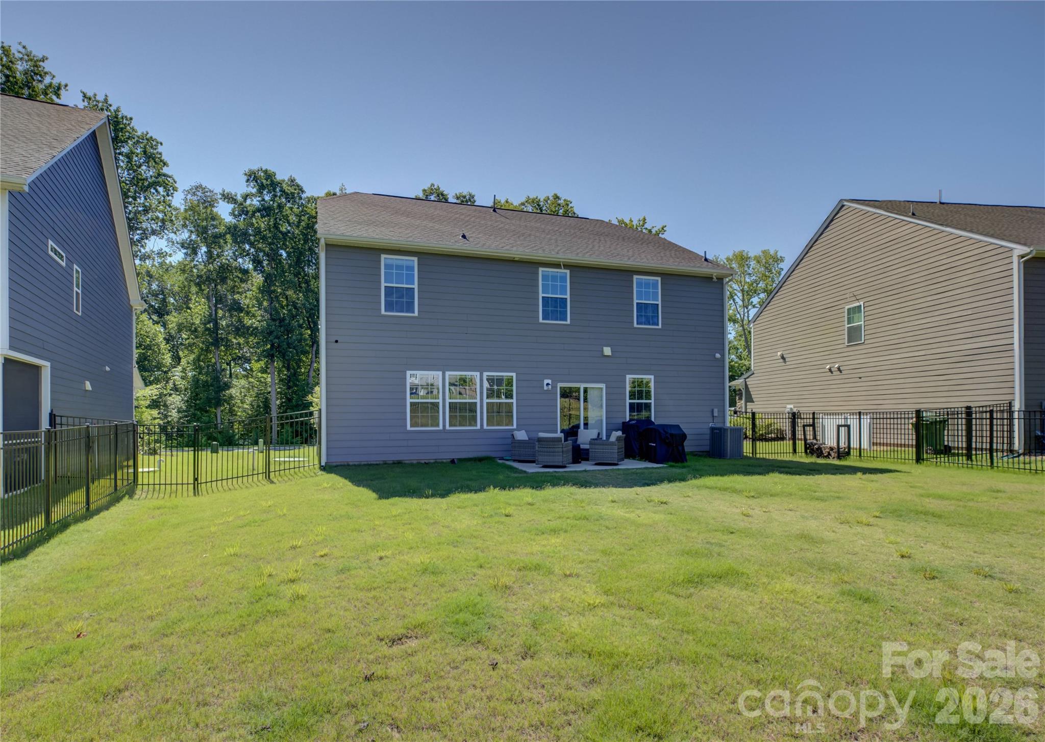 17812 New Mark Avenue — Charlotte