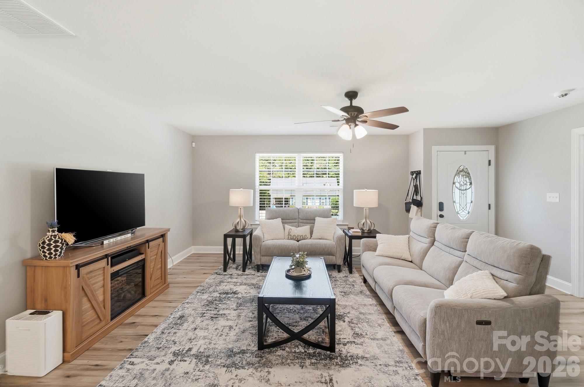 1217 Belmont Circle Drive — Lancaster