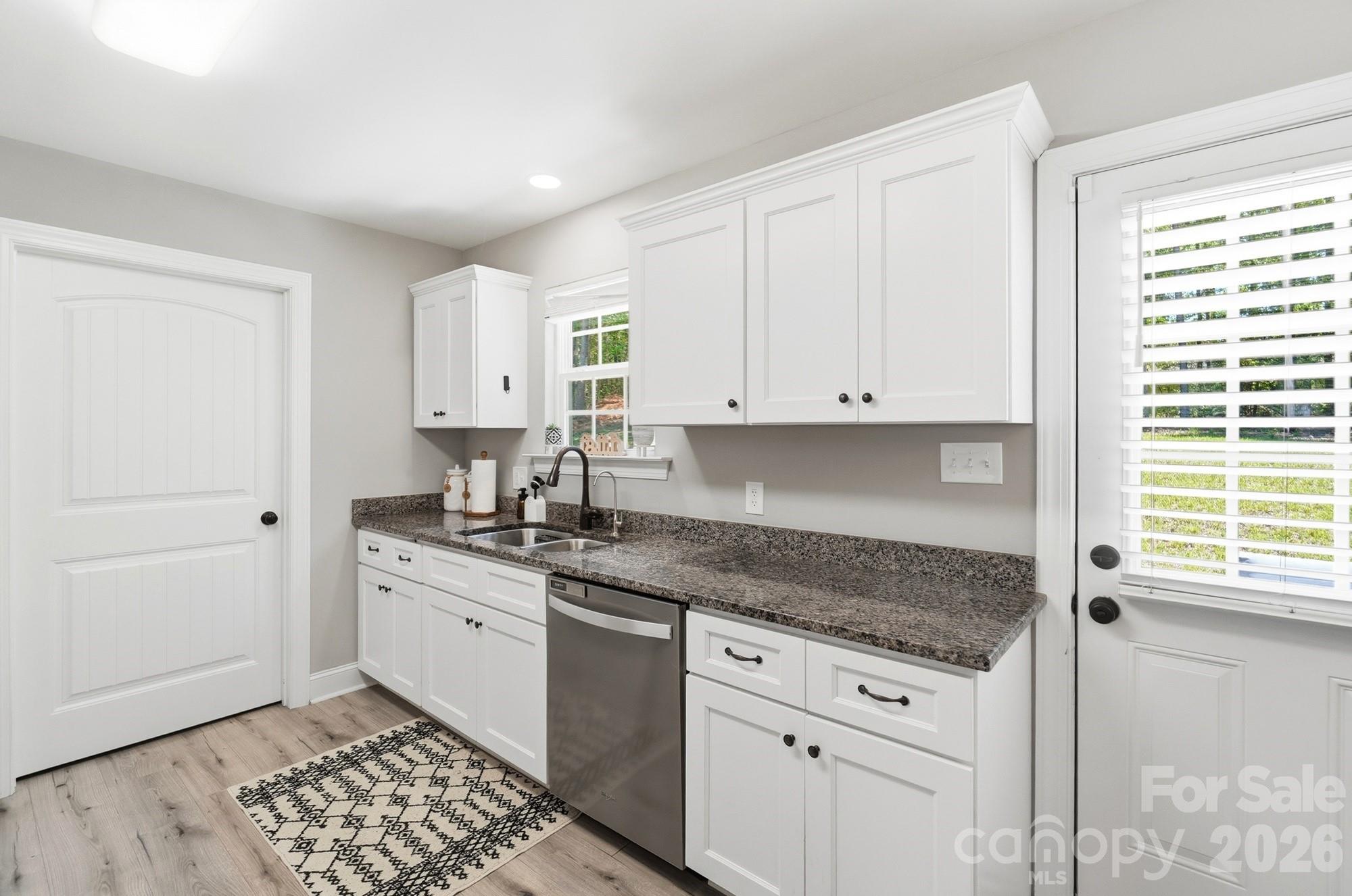 1217 Belmont Circle Drive — Lancaster