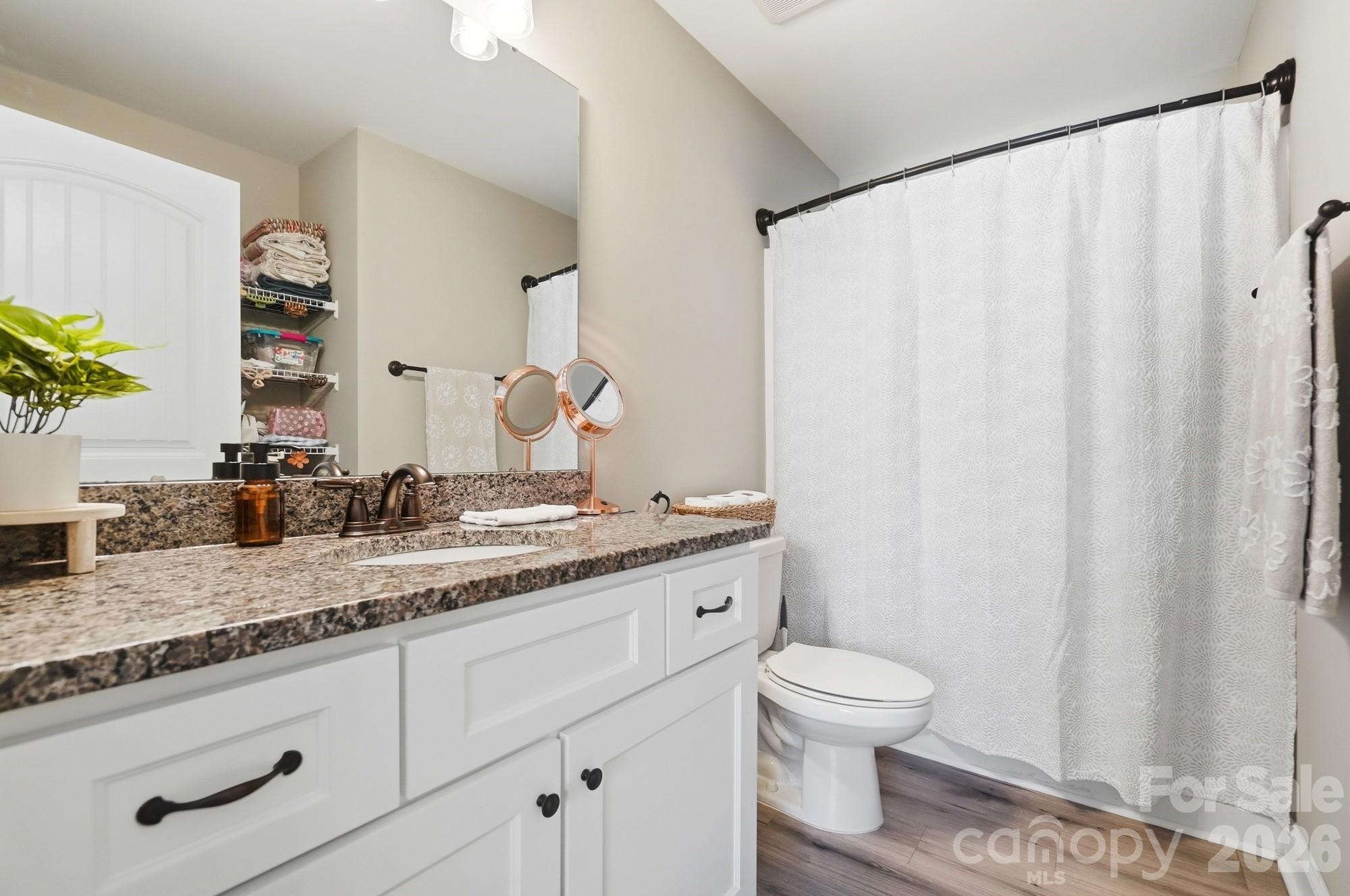 1217 Belmont Circle Drive — Lancaster