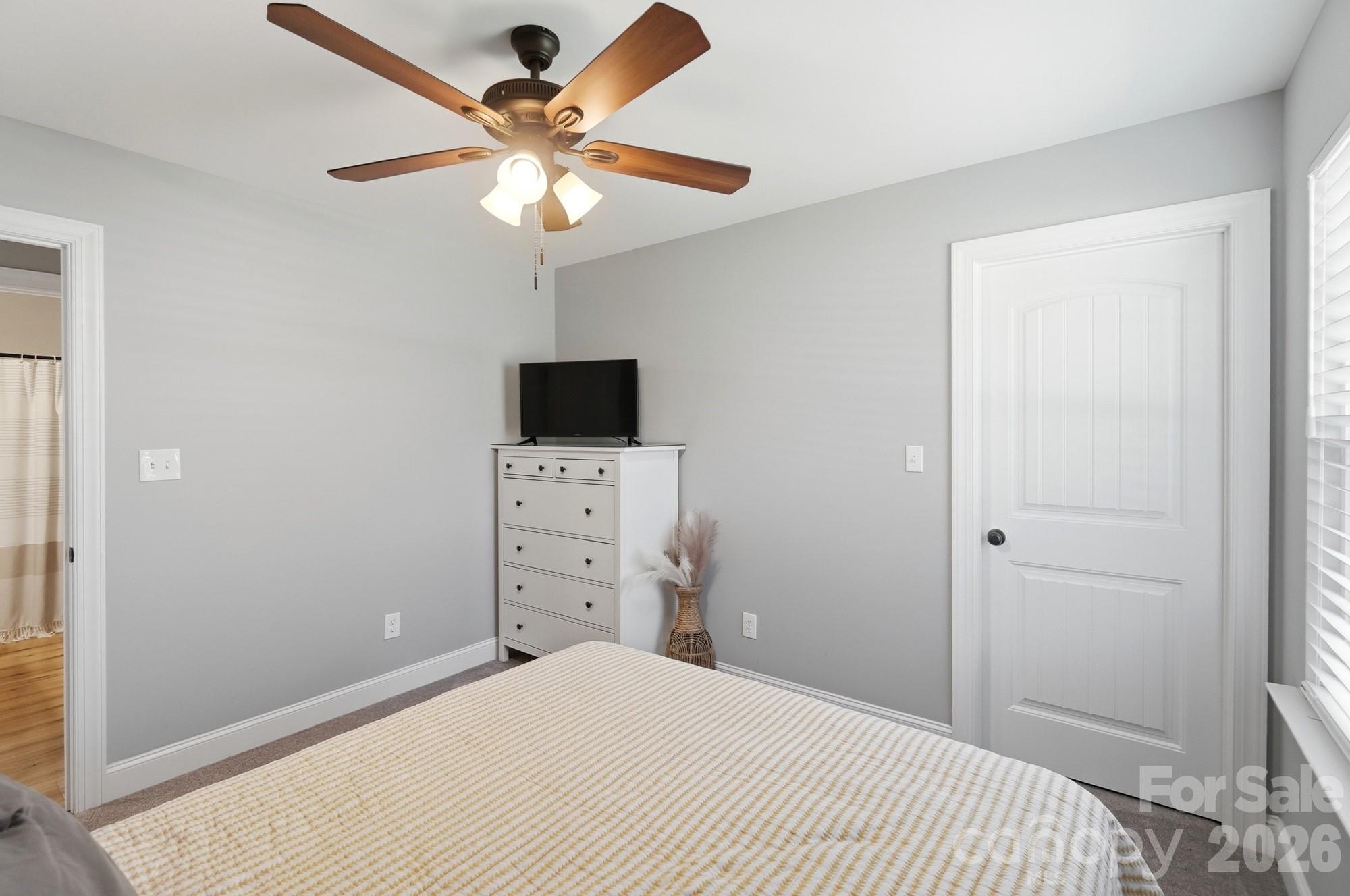 1217 Belmont Circle Drive — Lancaster