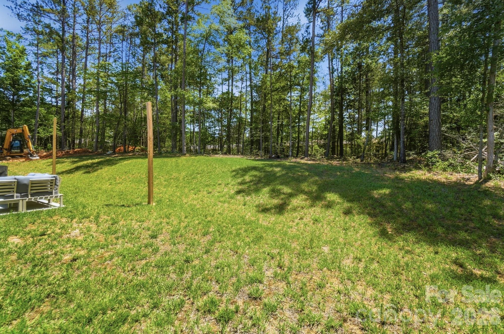 1217 Belmont Circle Drive — Lancaster
