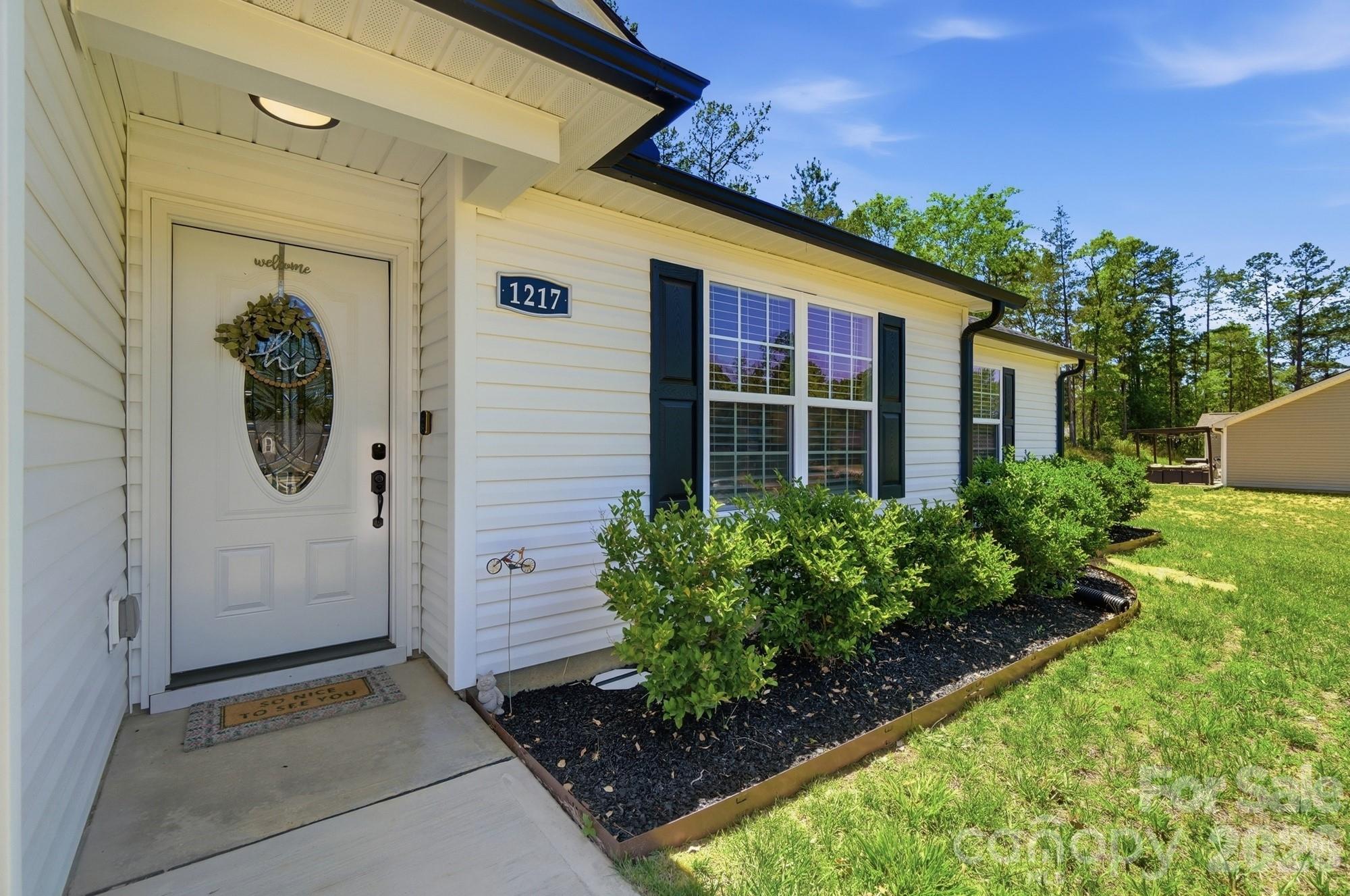 1217 Belmont Circle Drive — Lancaster