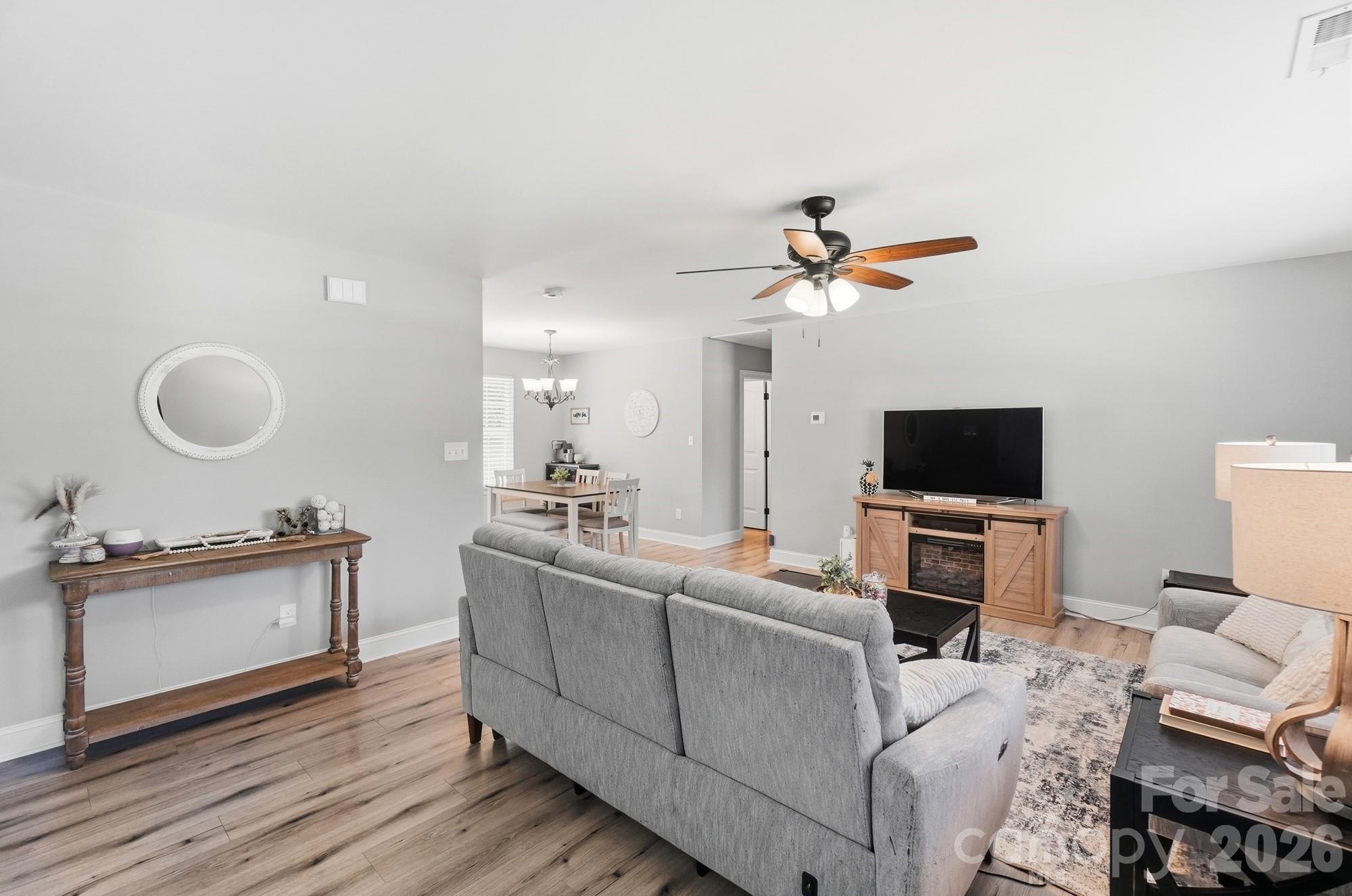 1217 Belmont Circle Drive — Lancaster