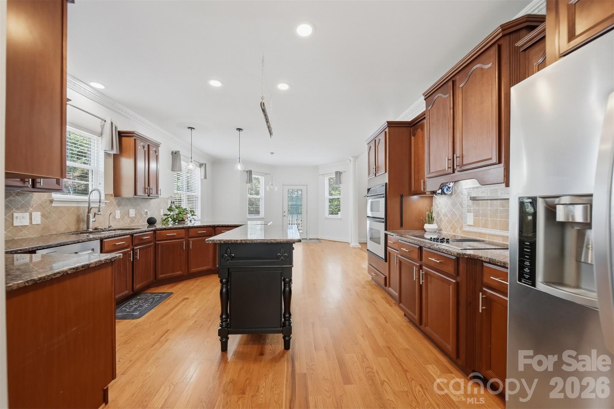 1245 34th Avenue NE — Hickory