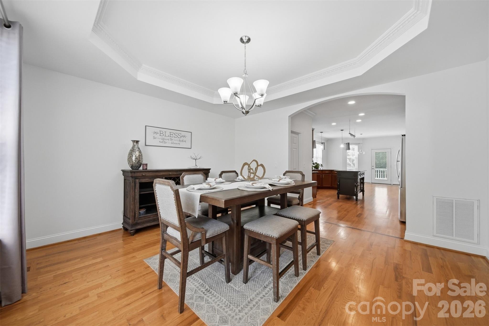 1245 34th Avenue NE — Hickory