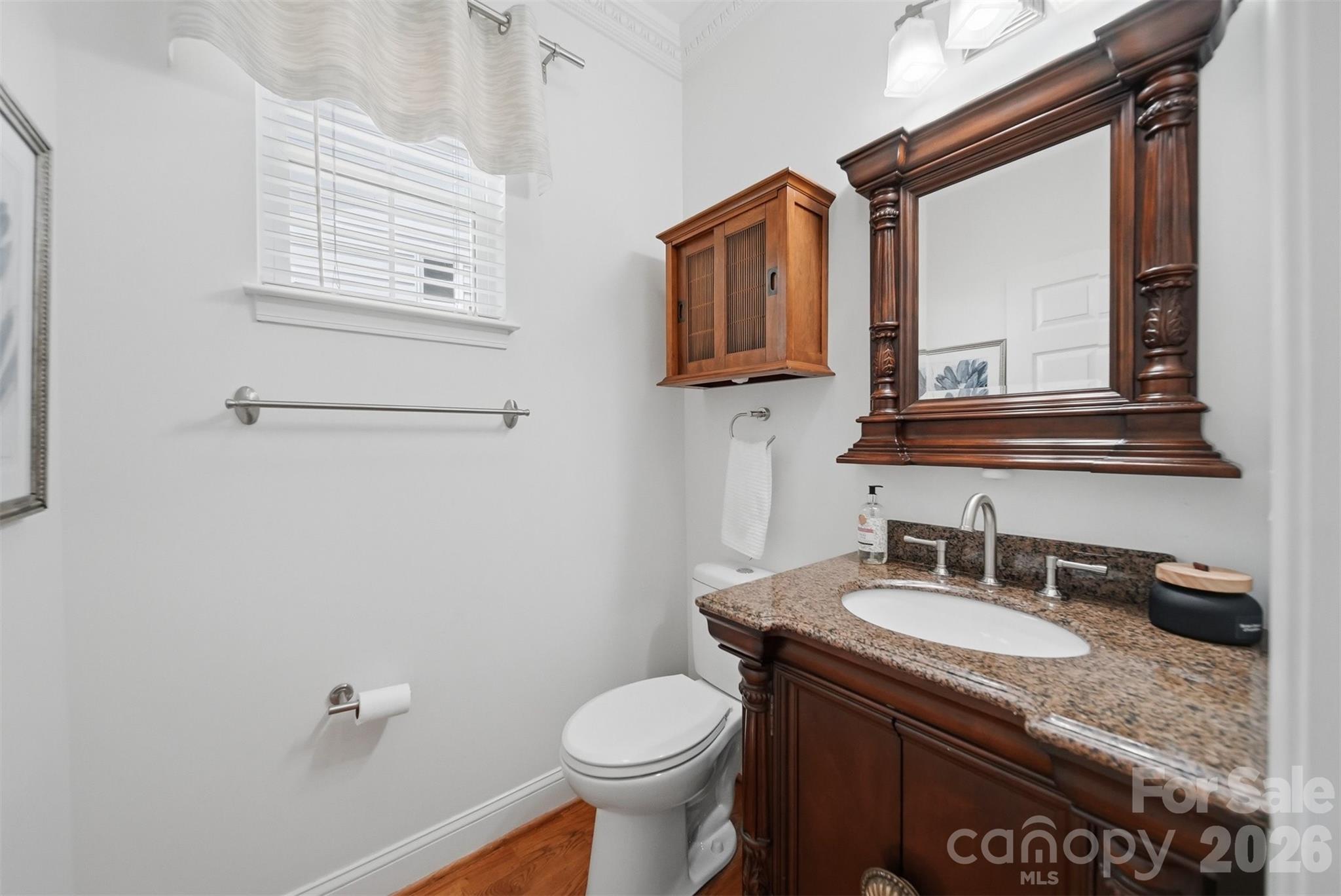 1245 34th Avenue NE — Hickory