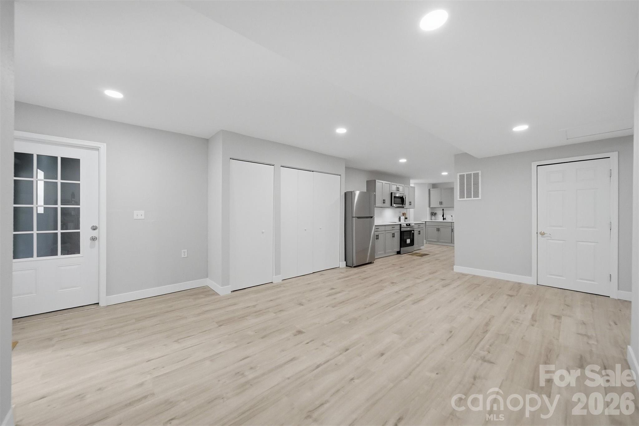 1245 34th Avenue NE — Hickory