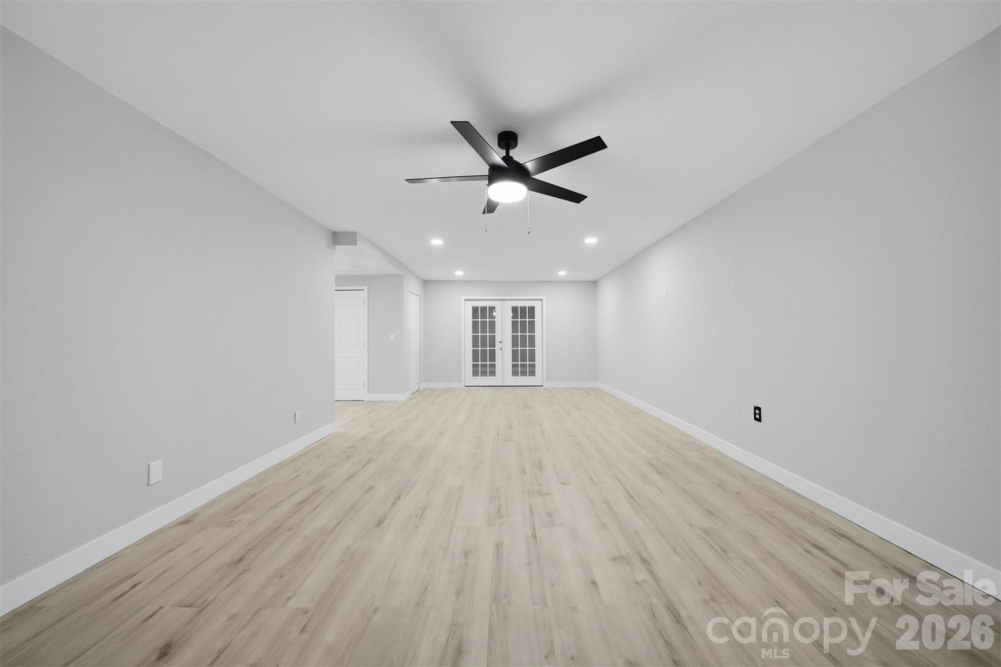 1245 34th Avenue NE — Hickory
