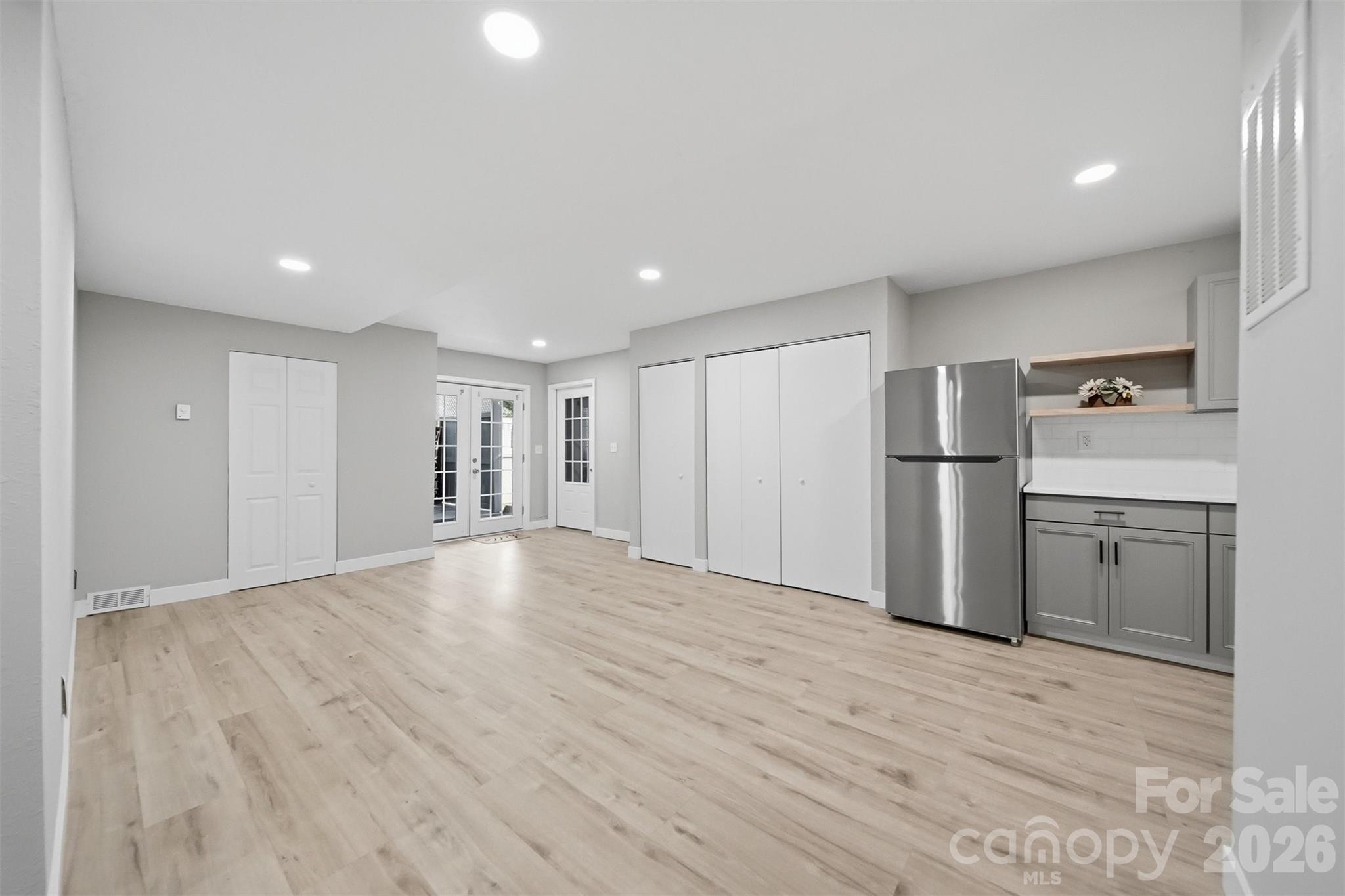1245 34th Avenue NE — Hickory