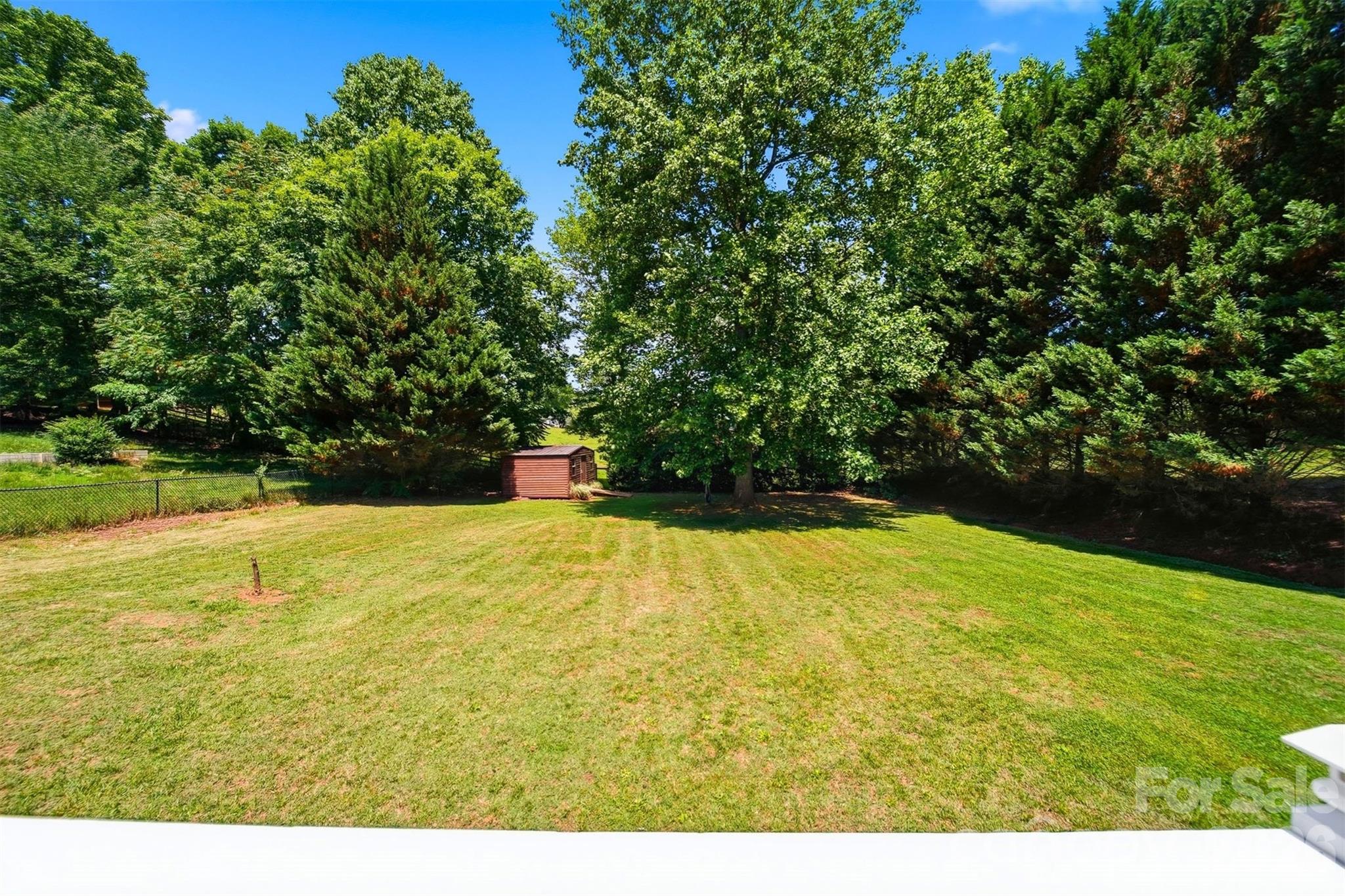 1245 34th Avenue NE — Hickory