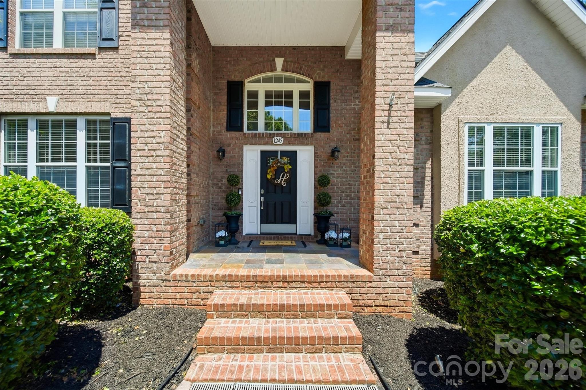 1245 34th Avenue NE — Hickory