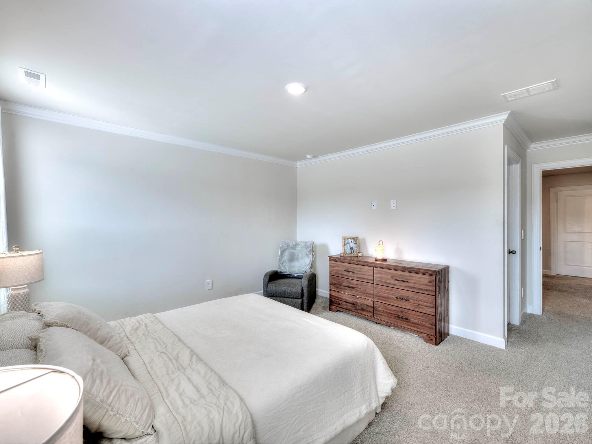 1652 Village Grove Lane — Monroe