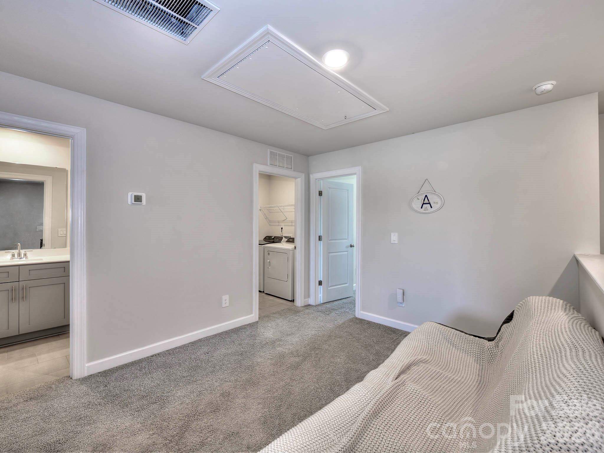 1652 Village Grove Lane — Monroe