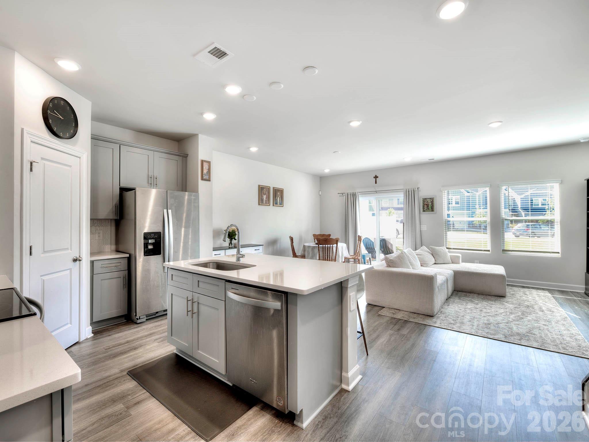 1652 Village Grove Lane — Monroe