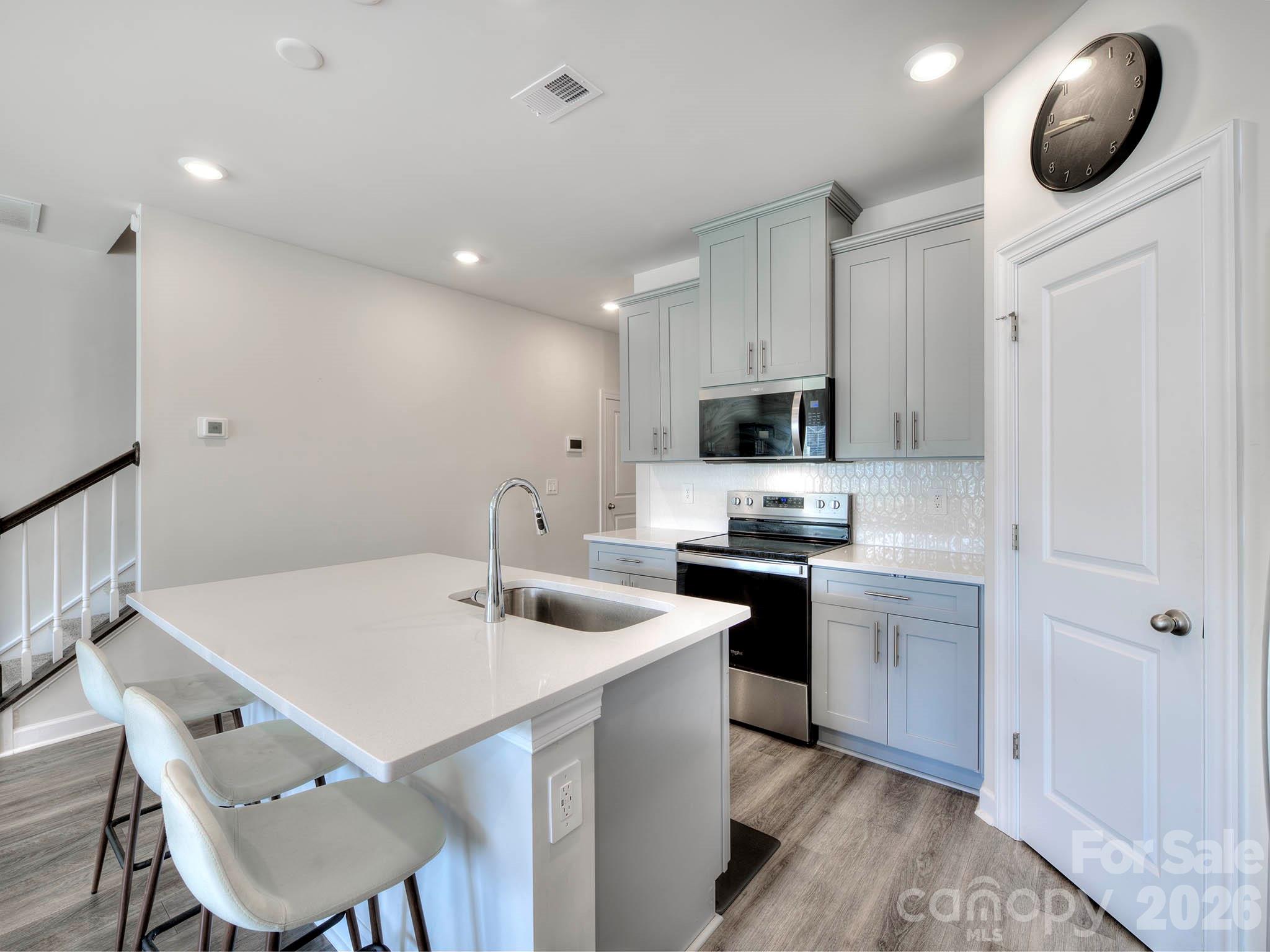1652 Village Grove Lane — Monroe