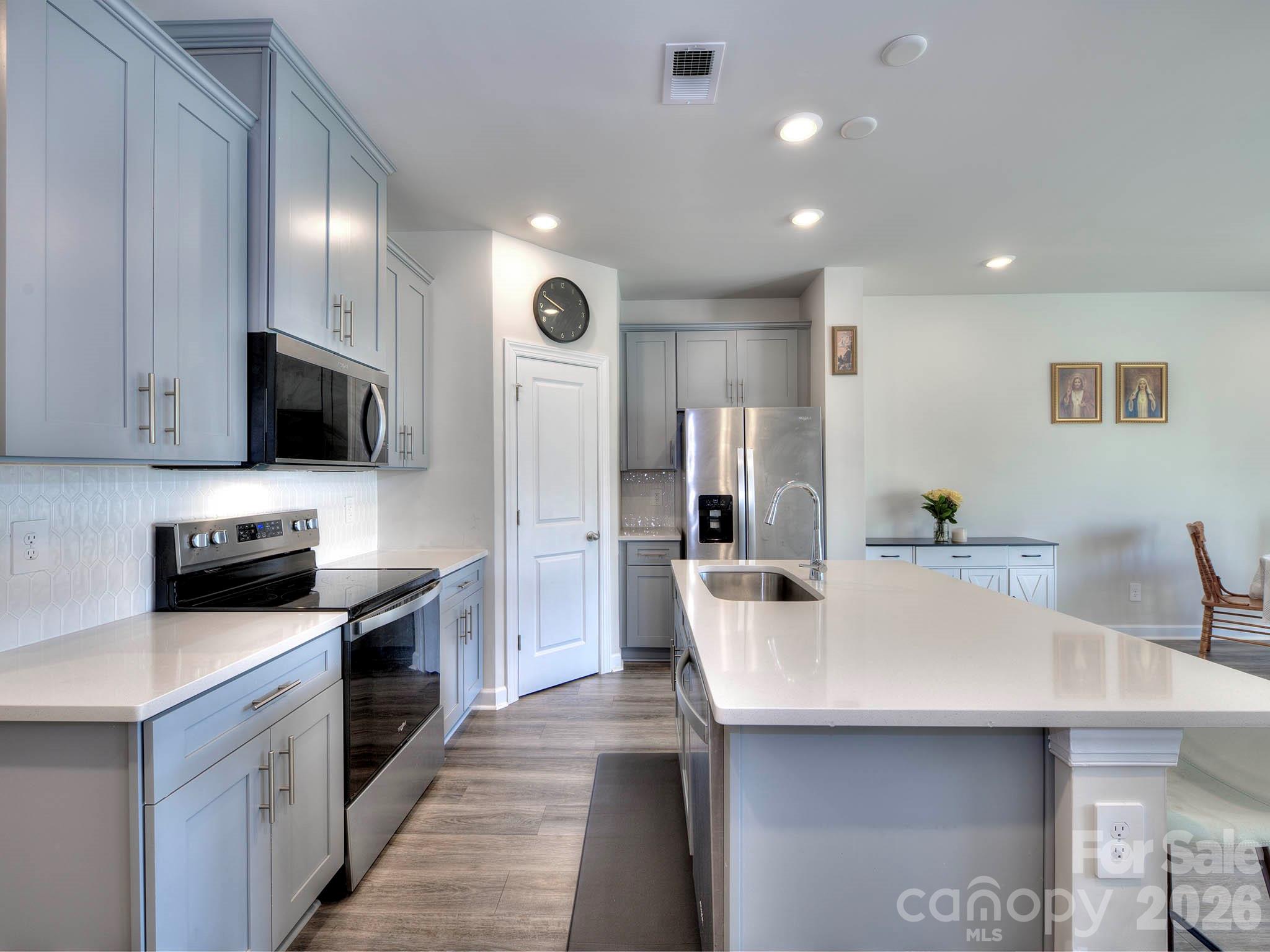 1652 Village Grove Lane — Monroe