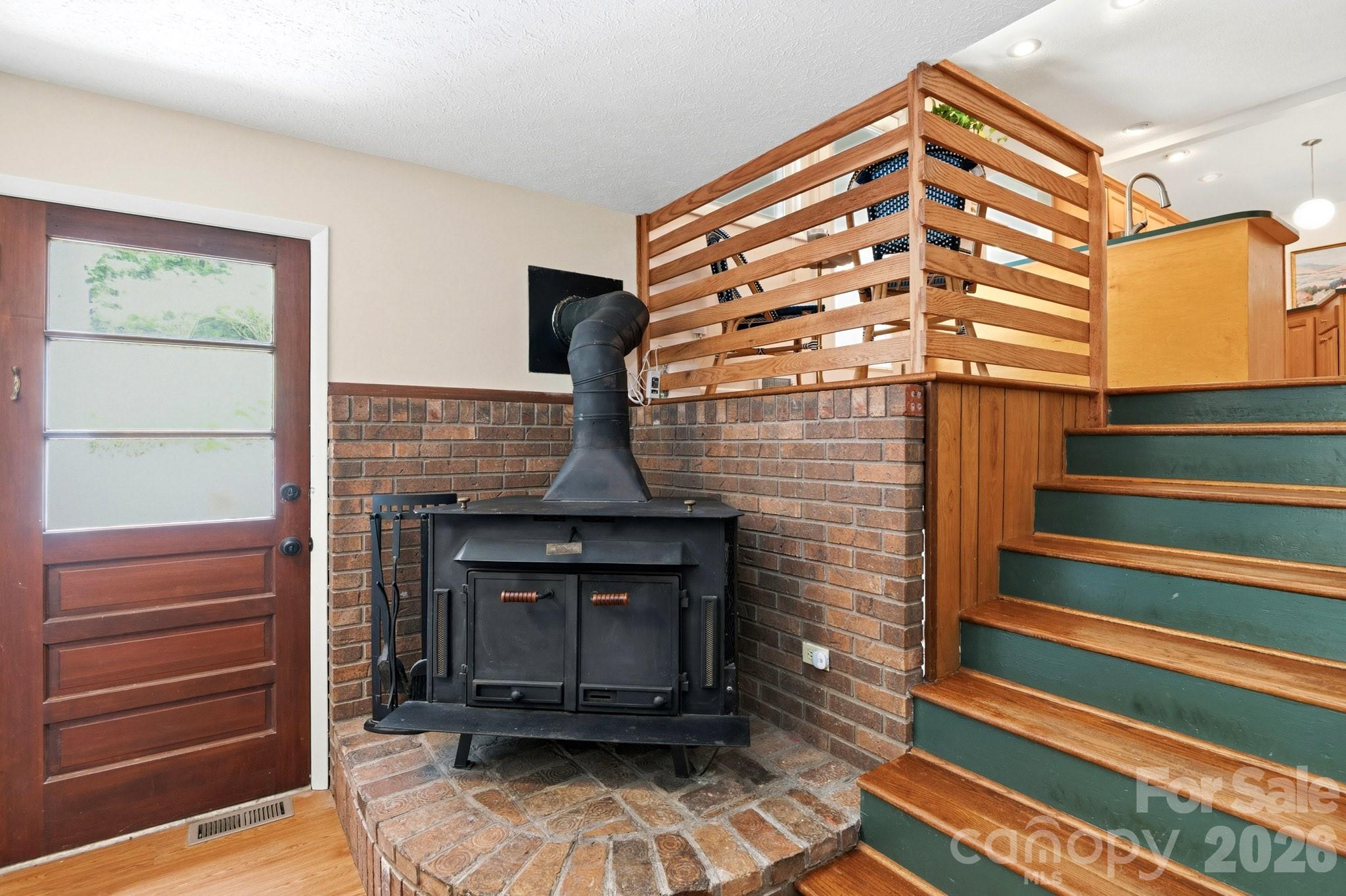 7 Woodbury Road — Asheville
