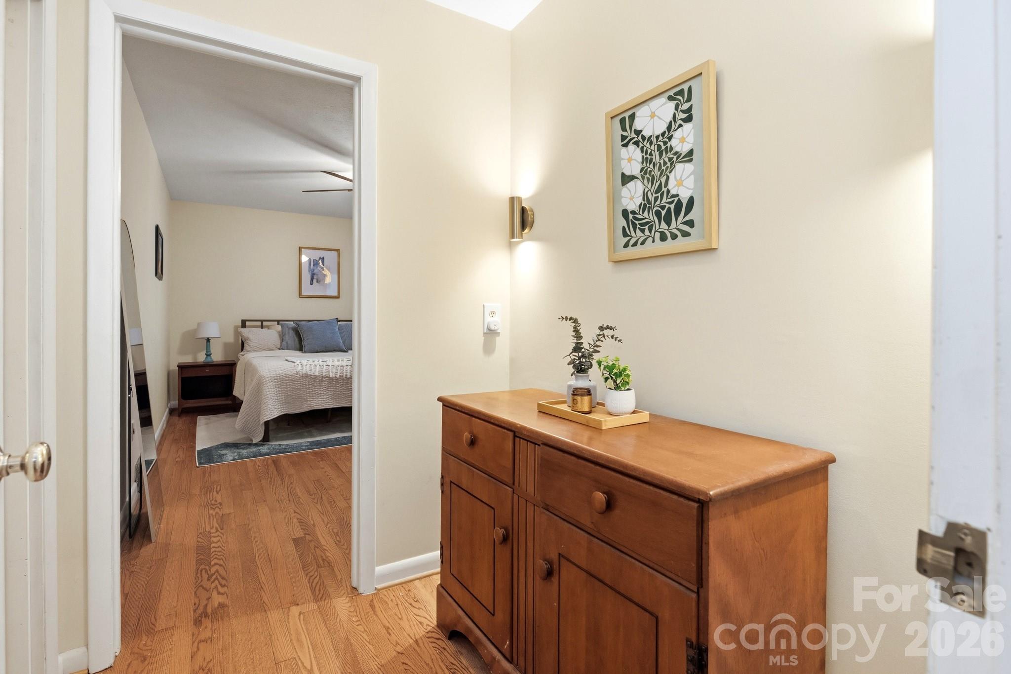 7 Woodbury Road — Asheville