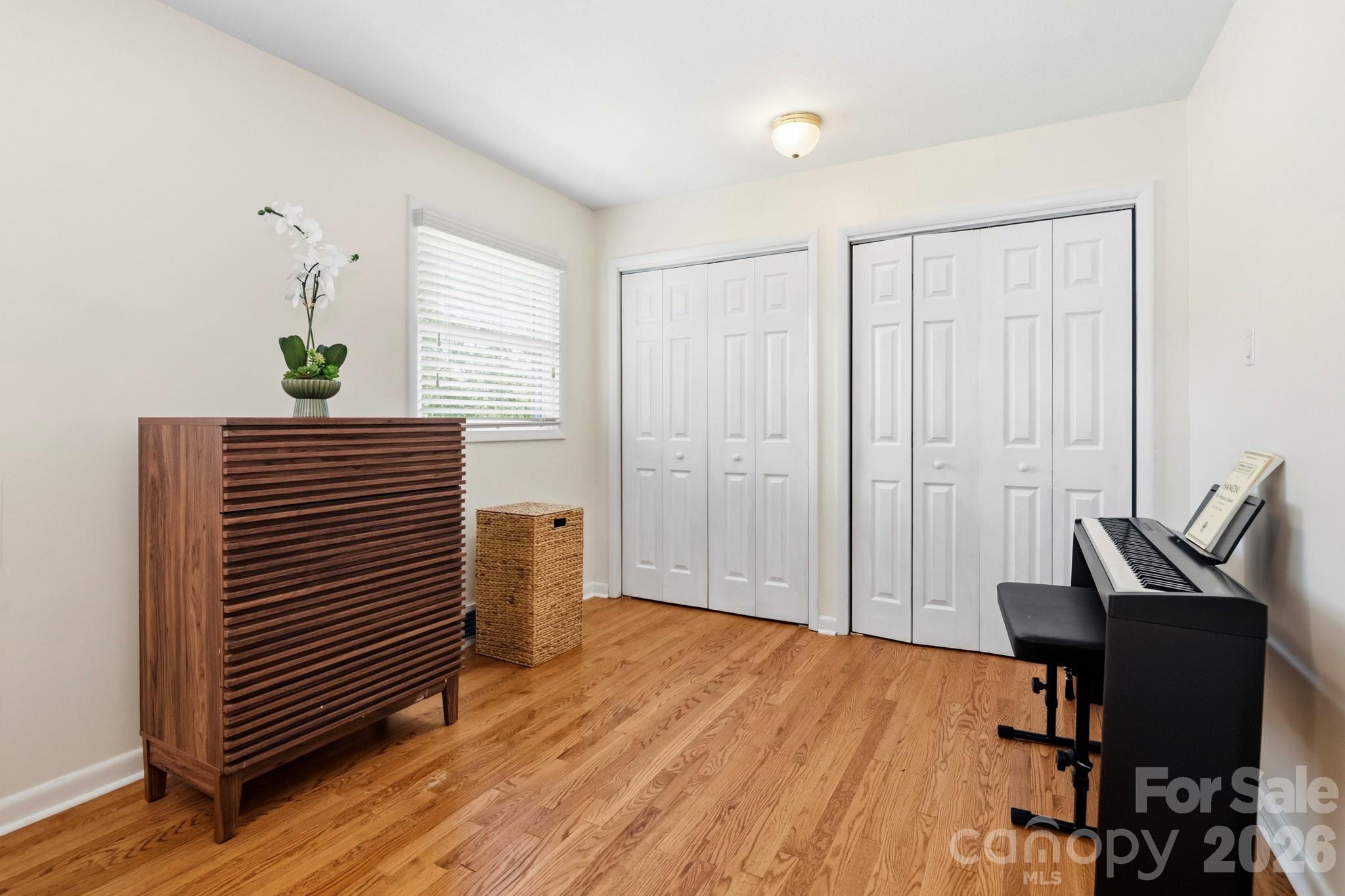 7 Woodbury Road — Asheville