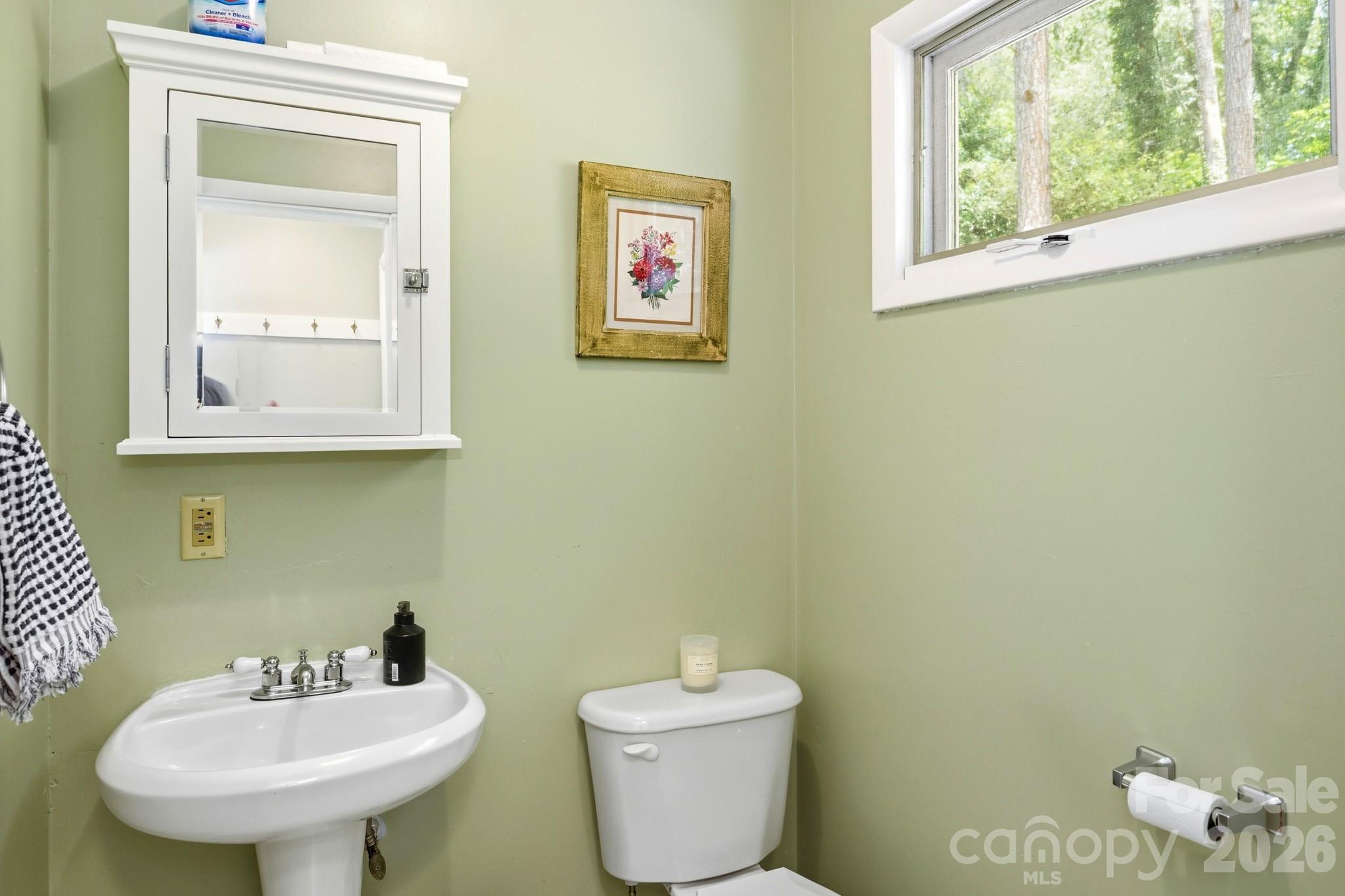 7 Woodbury Road — Asheville