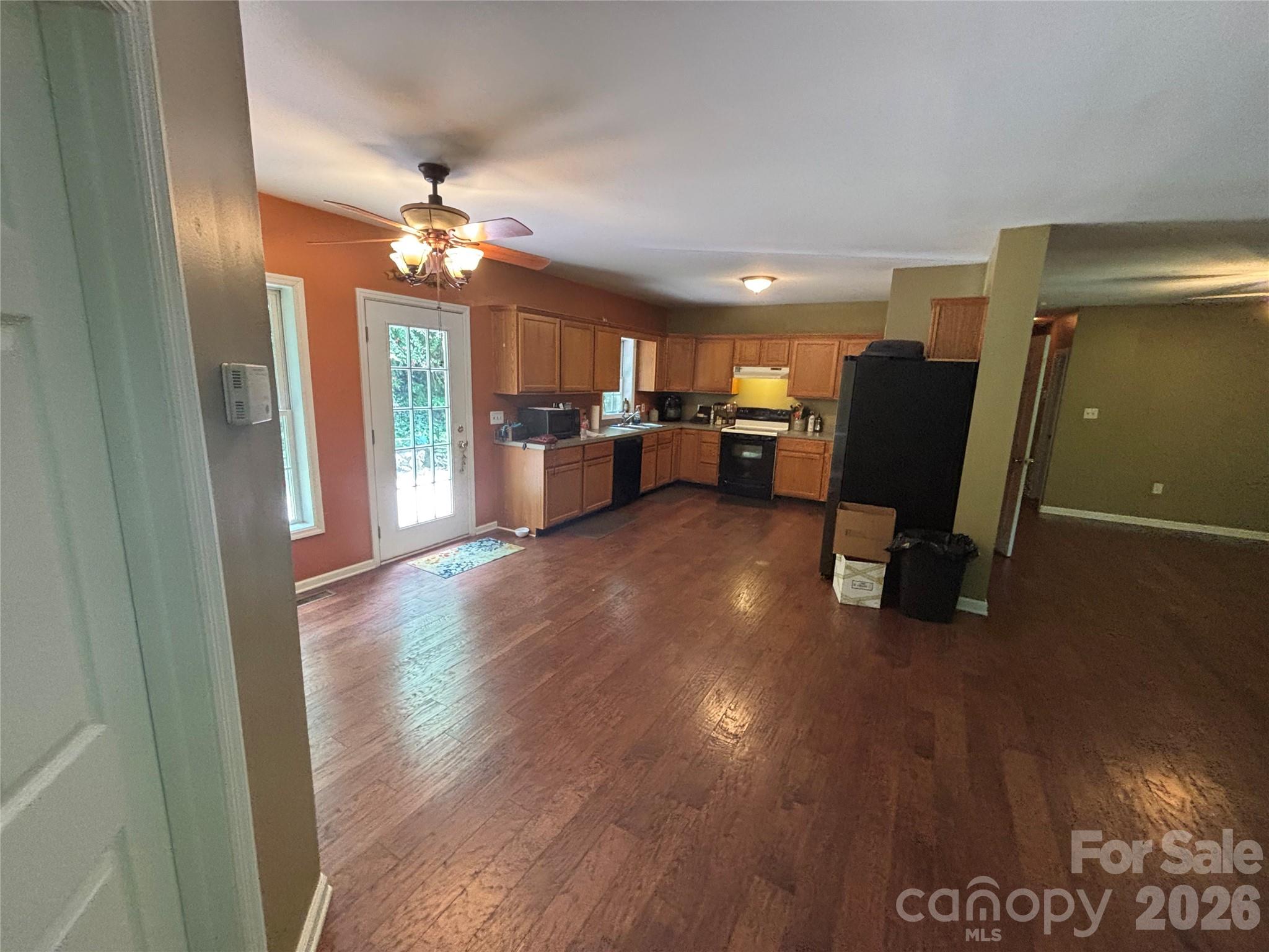 319 Glenn Bridge Road — Arden