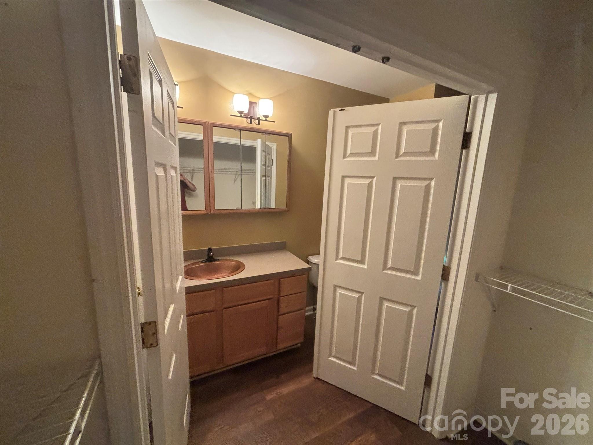 319 Glenn Bridge Road — Arden